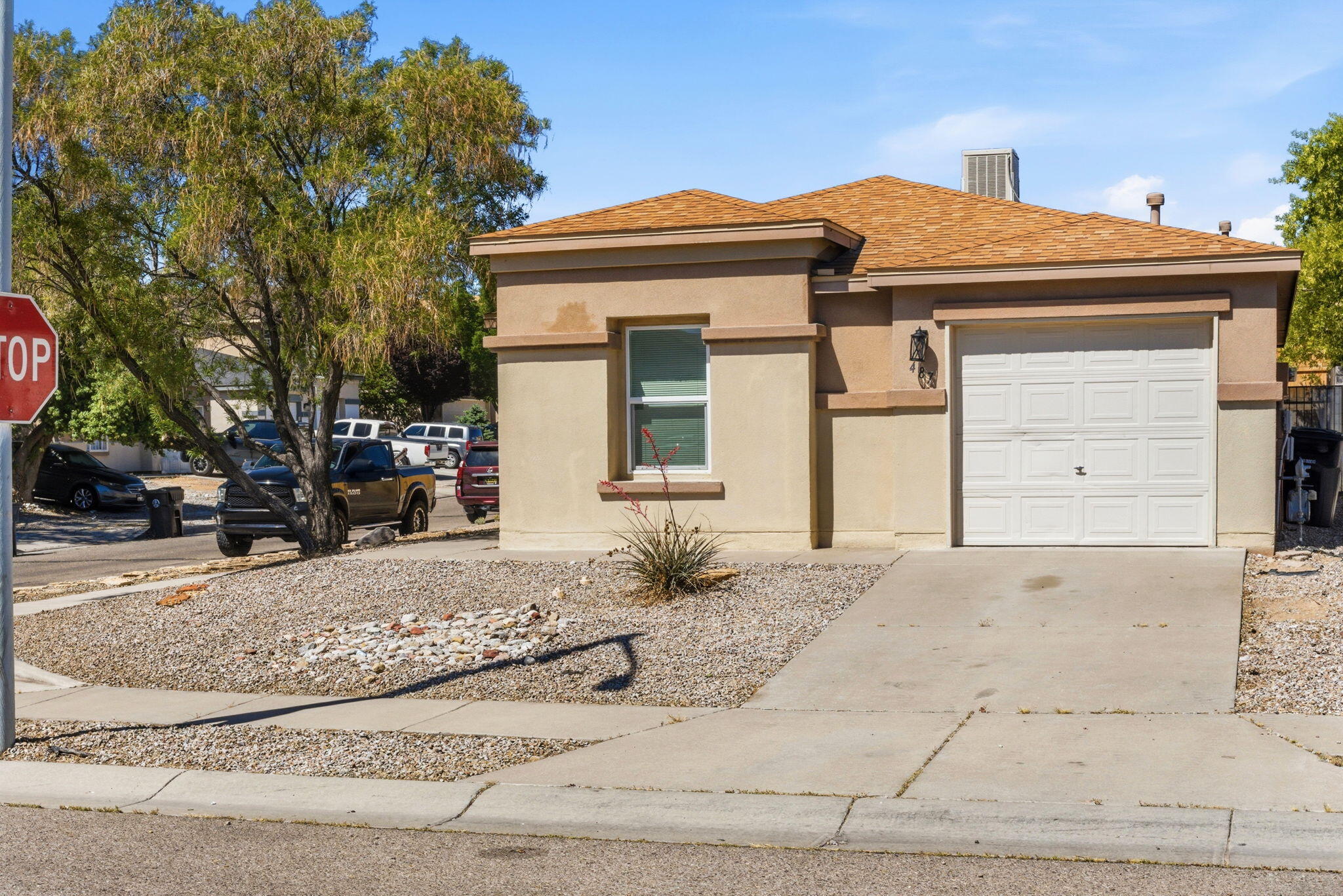 487 Treasure Stone Drive SW