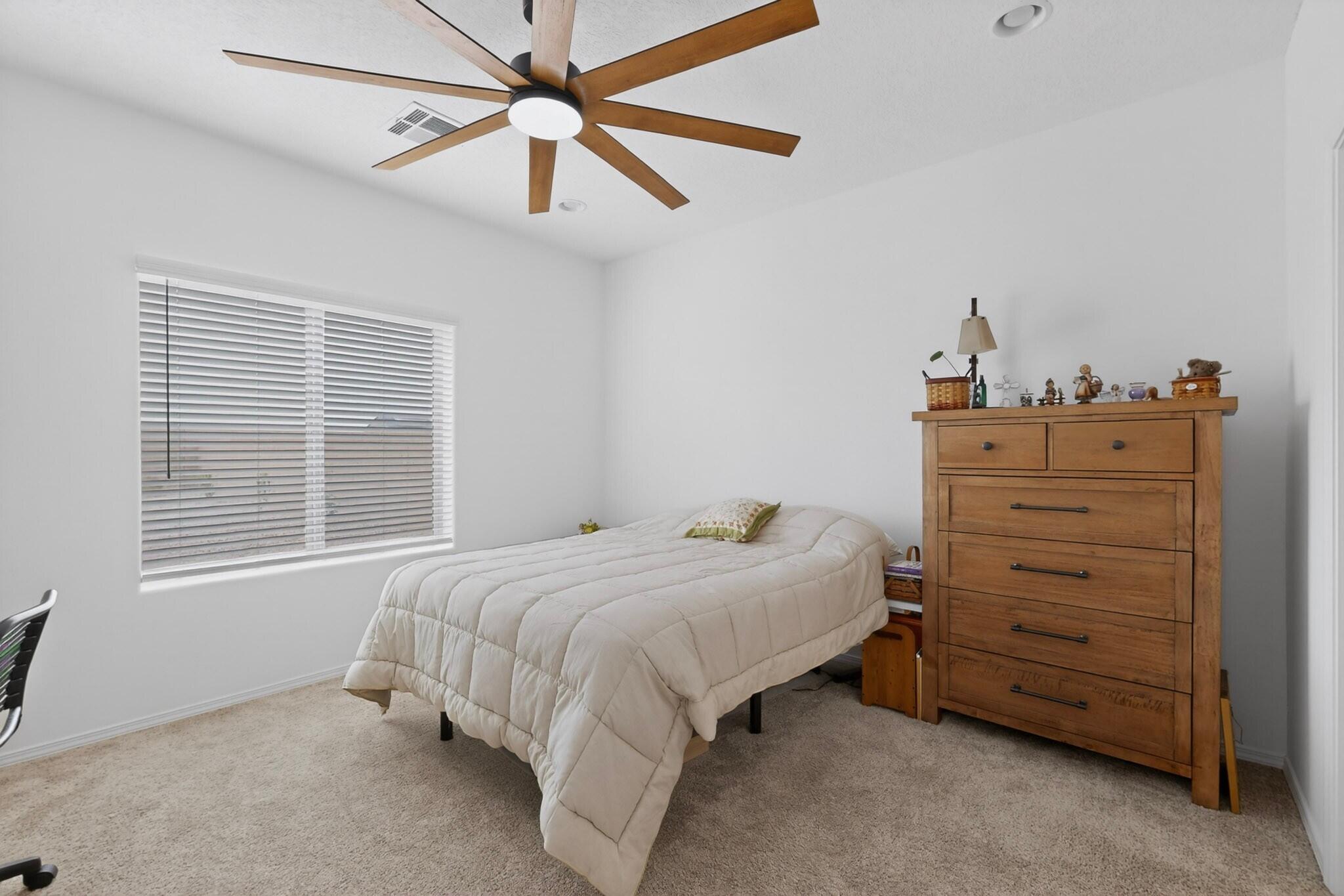 212 Prism Avenue SW
