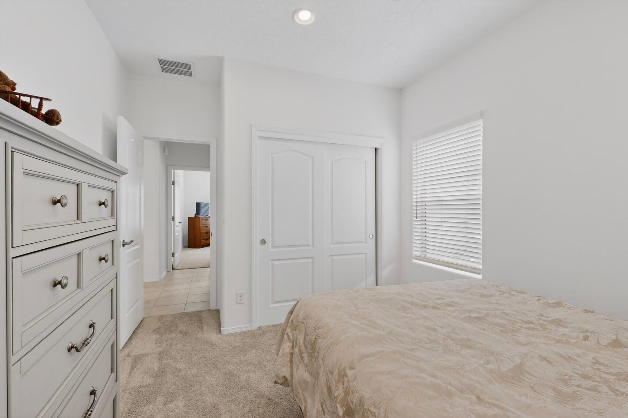 212 Prism Avenue SW