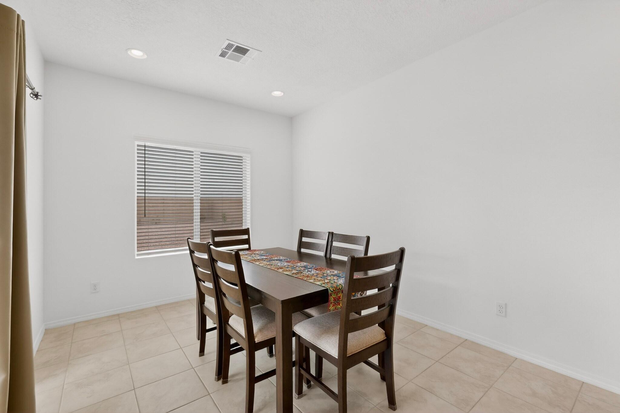 212 Prism Avenue SW