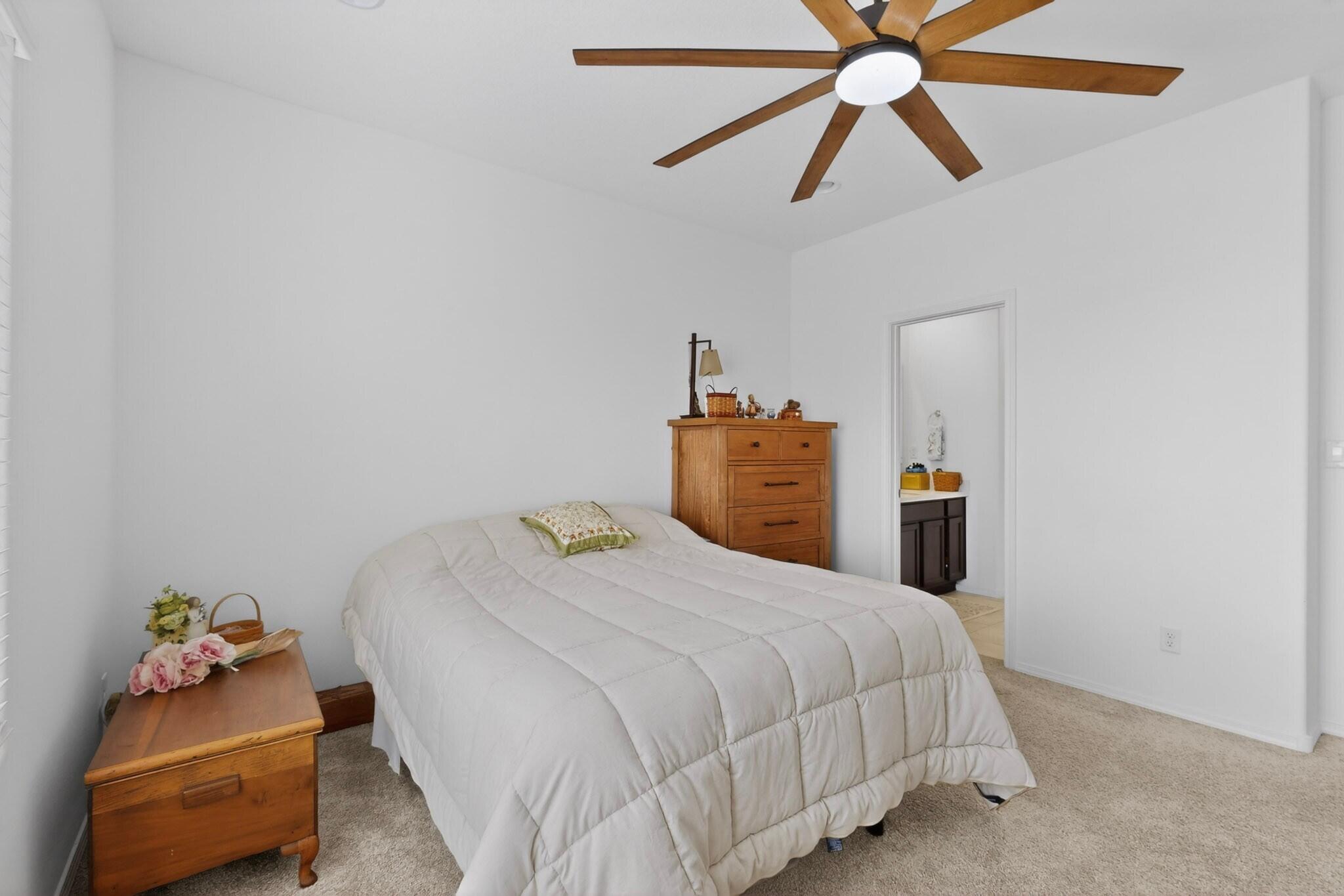 212 Prism Avenue SW