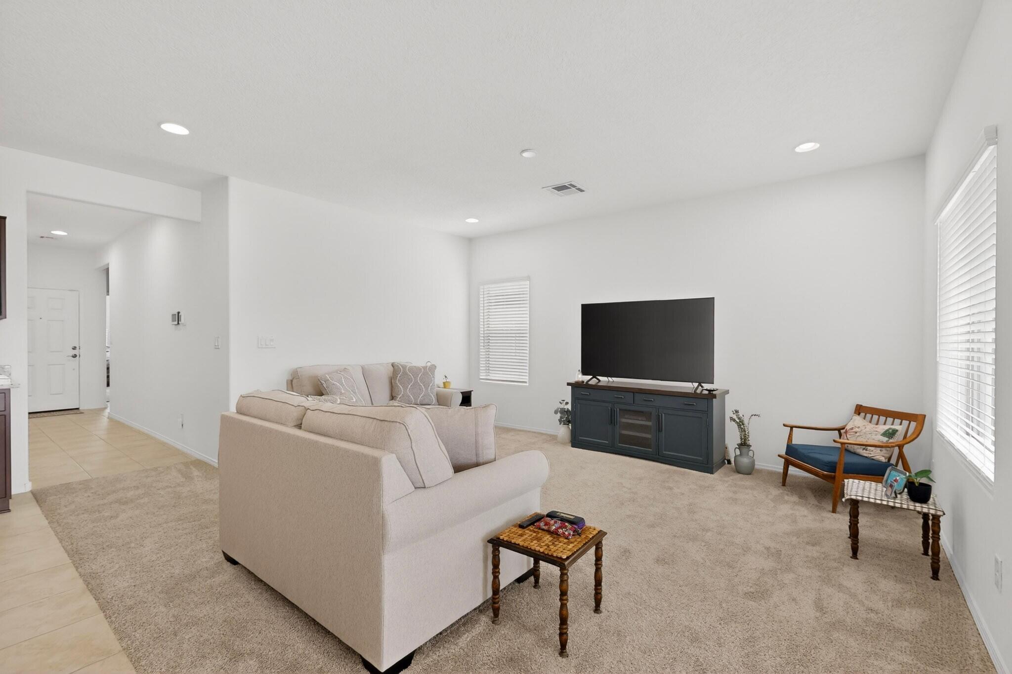 212 Prism Avenue SW