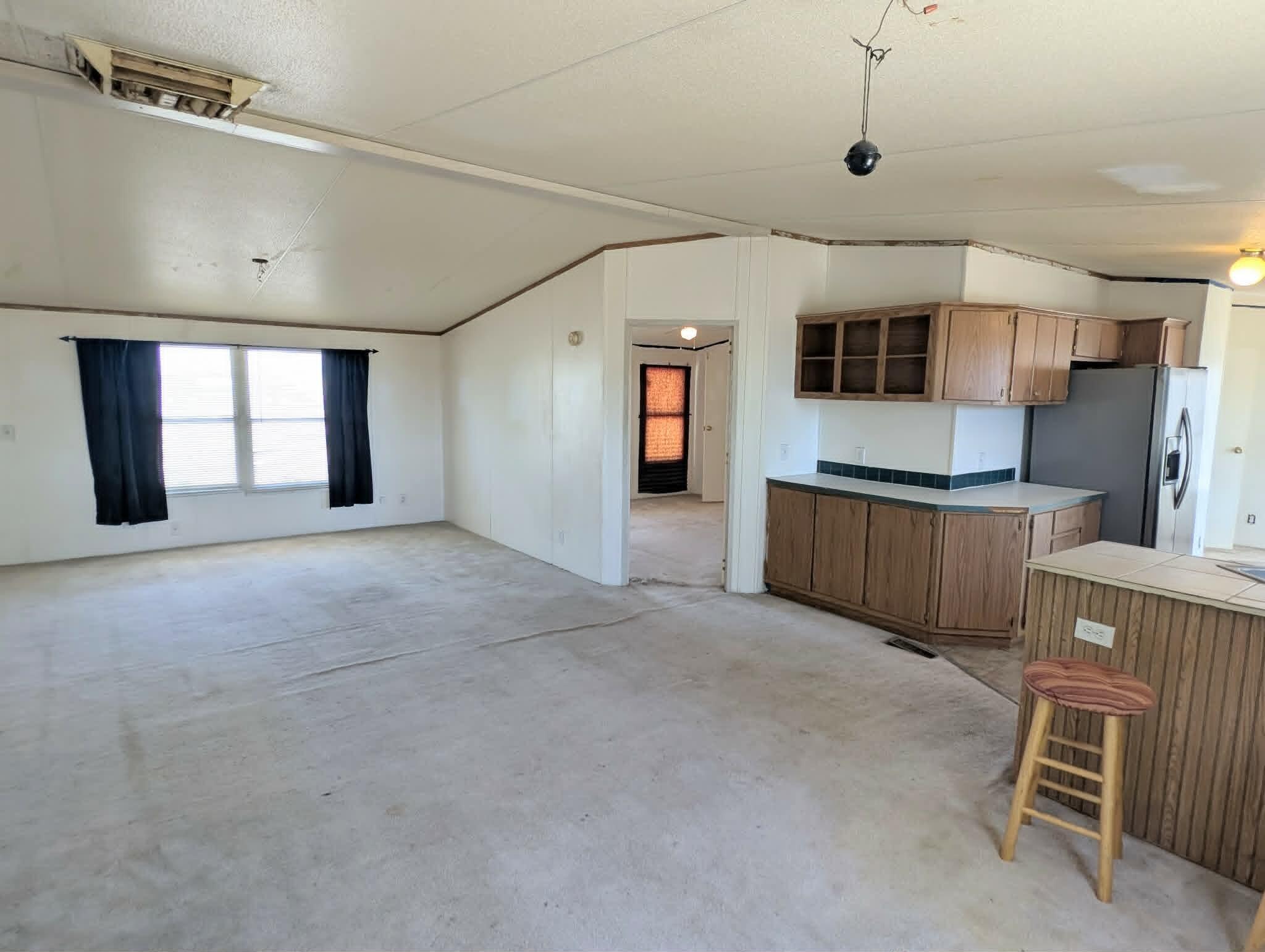 3 Allian Avenue