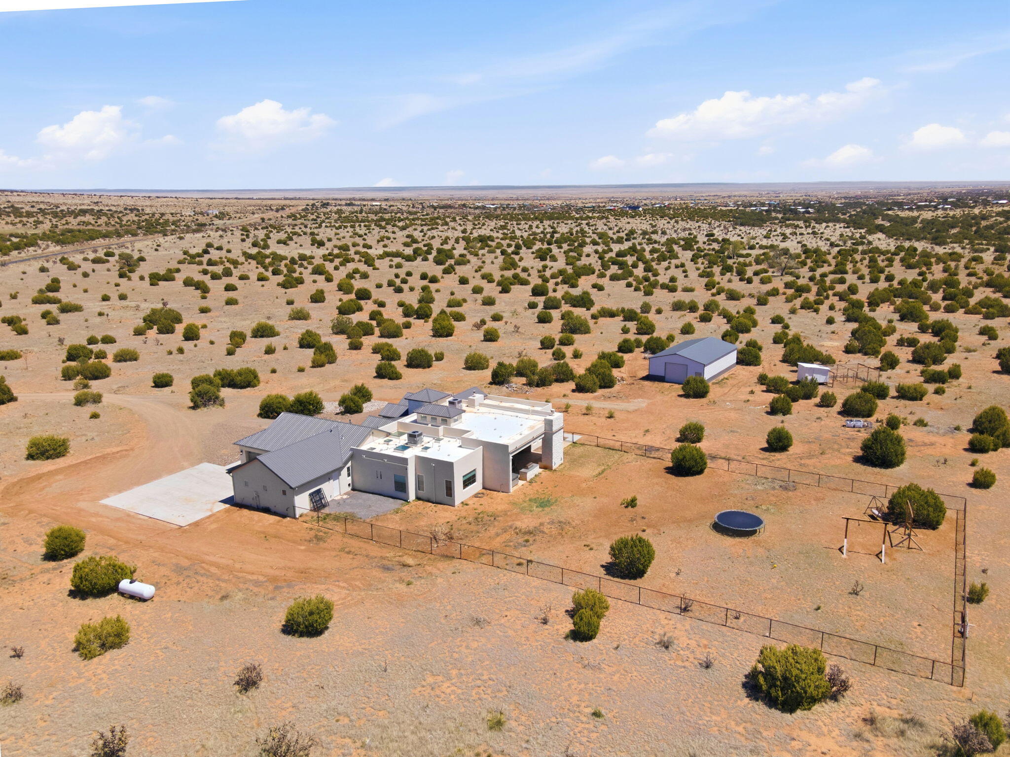 250 Entranosa Road