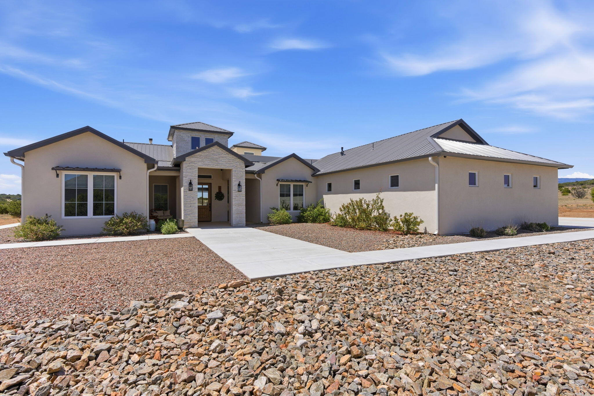 250 Entranosa Road