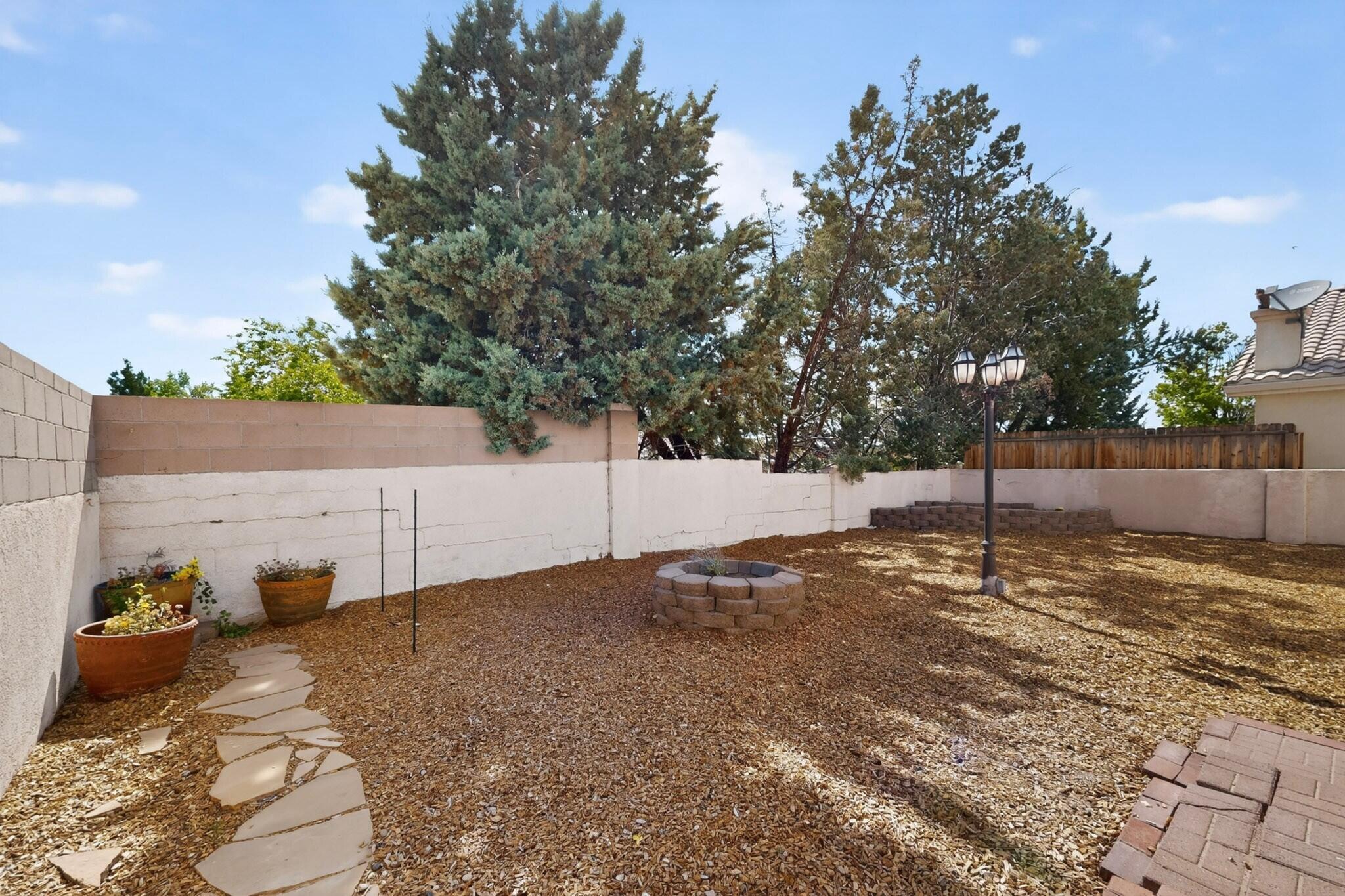 232 Chaparral Loop SE