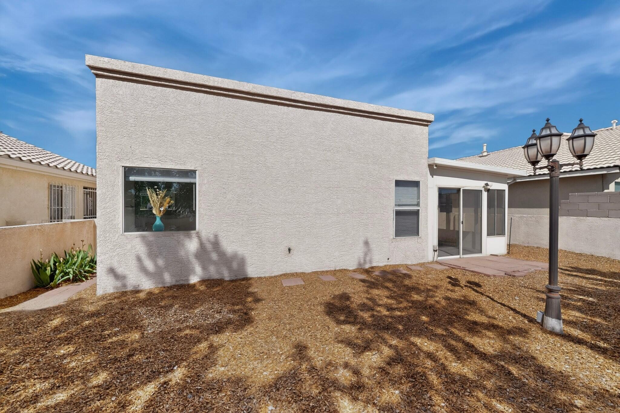 232 Chaparral Loop SE
