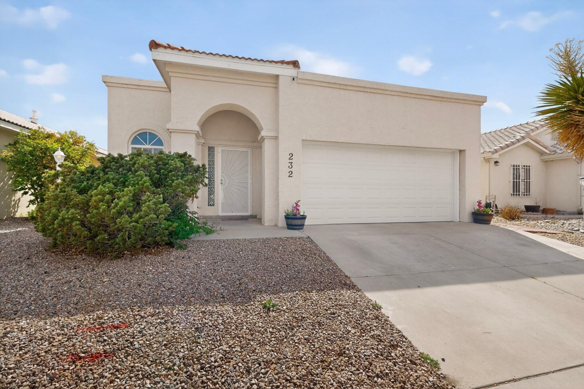 232 Chaparral Loop SE