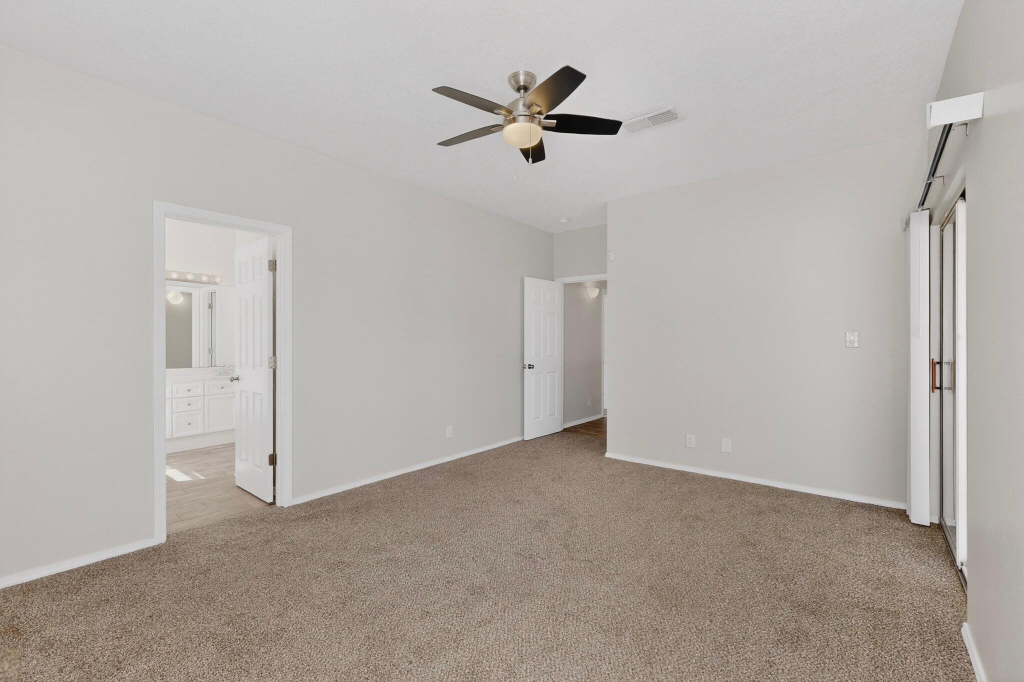 232 Chaparral Loop SE