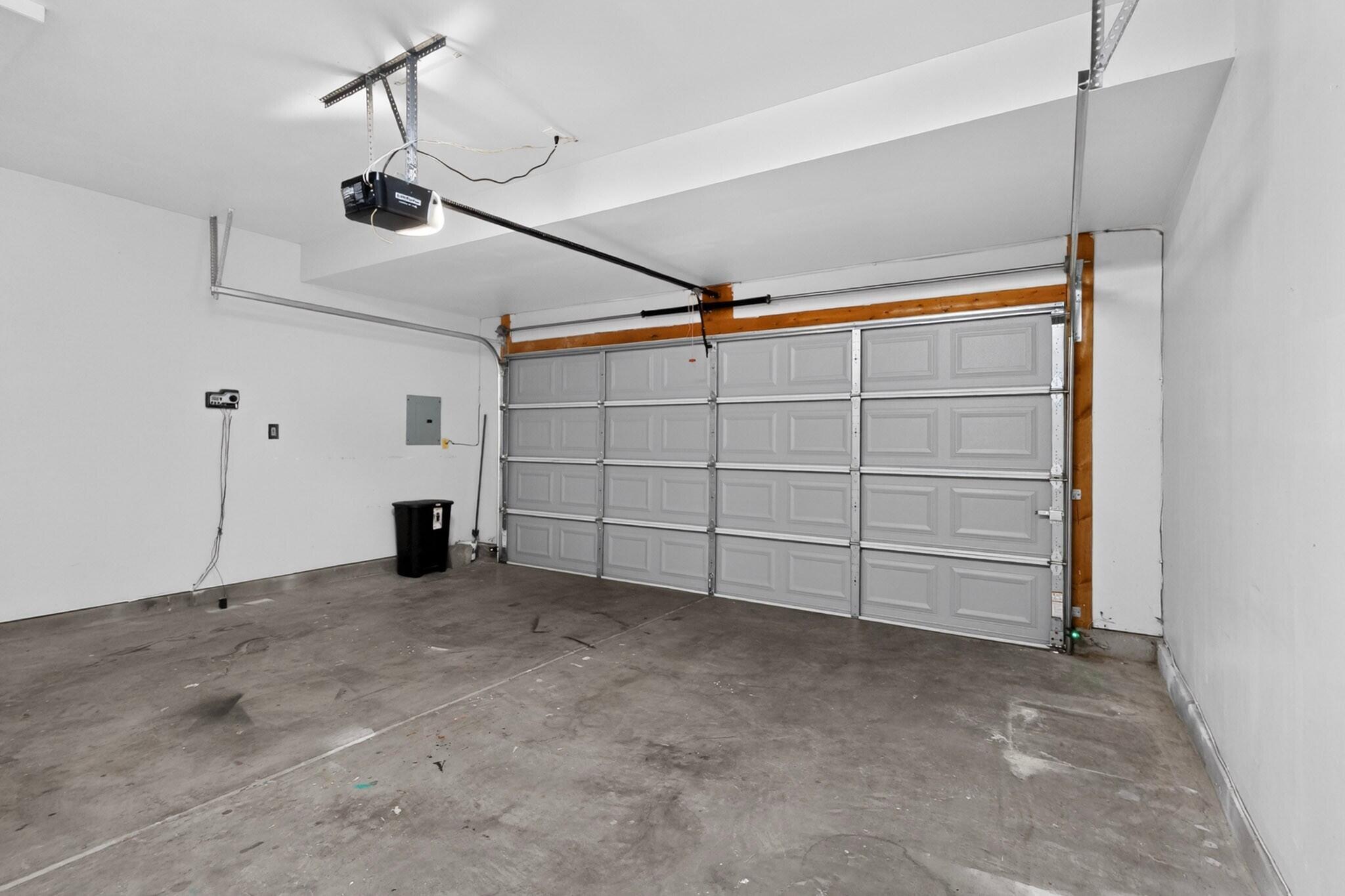 232 Chaparral Loop SE