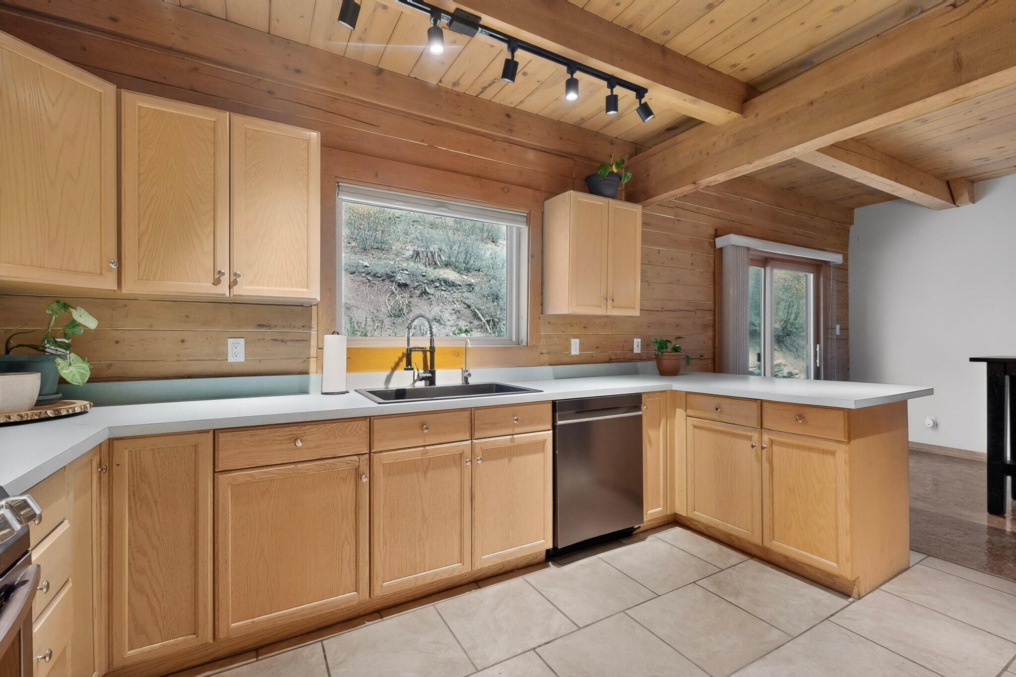903 Sulphur Creek Road
