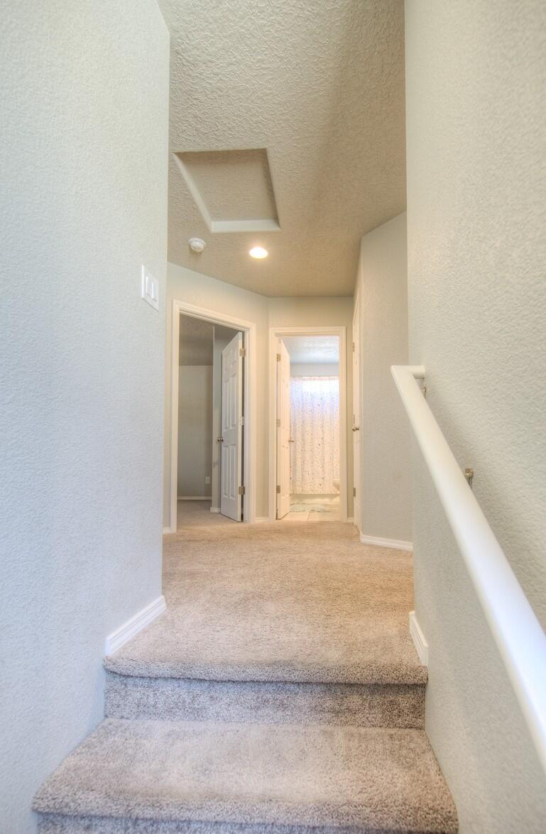 1810 Mulberry Court NE