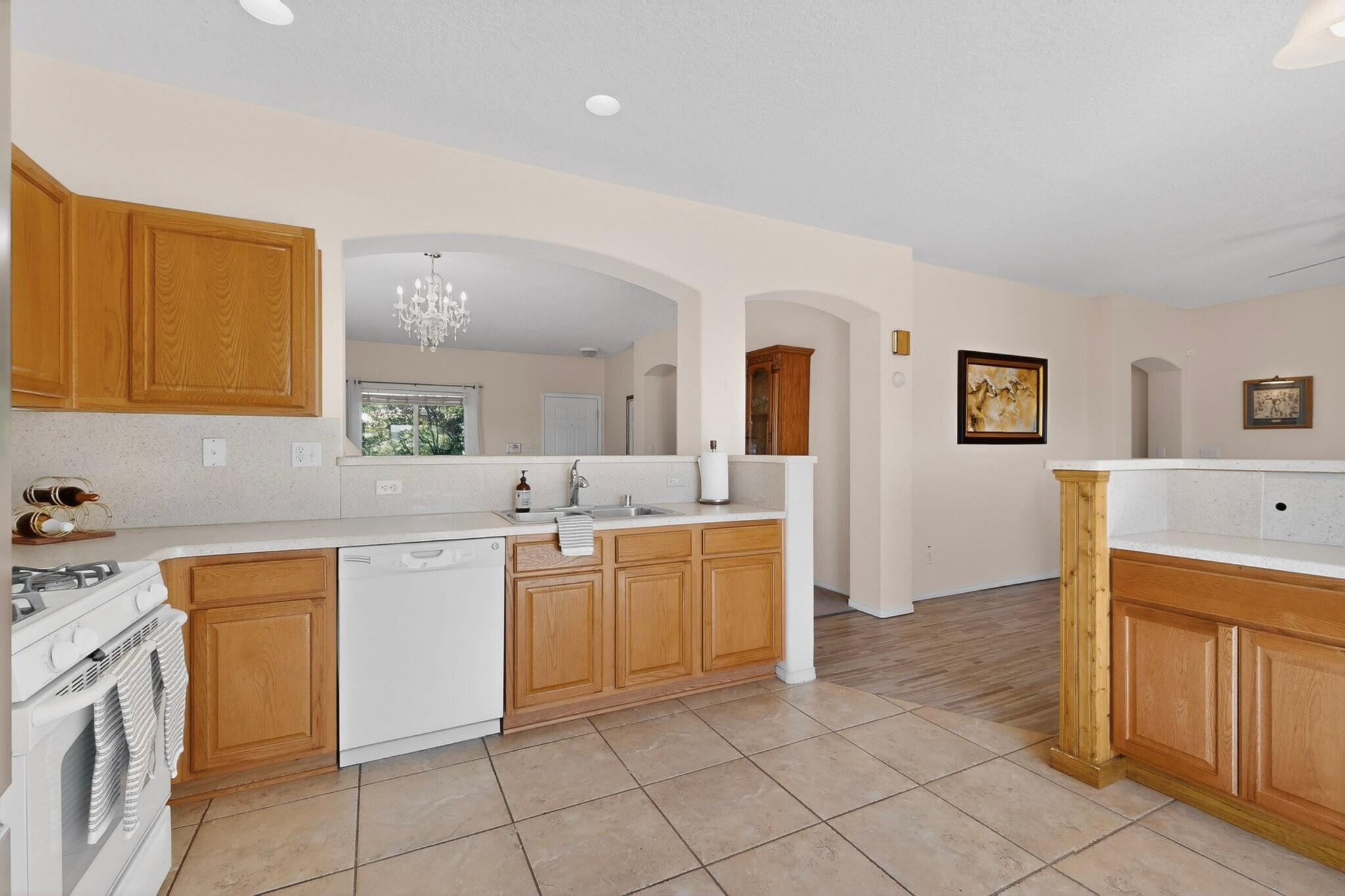 1000 Carnival Avenue NW