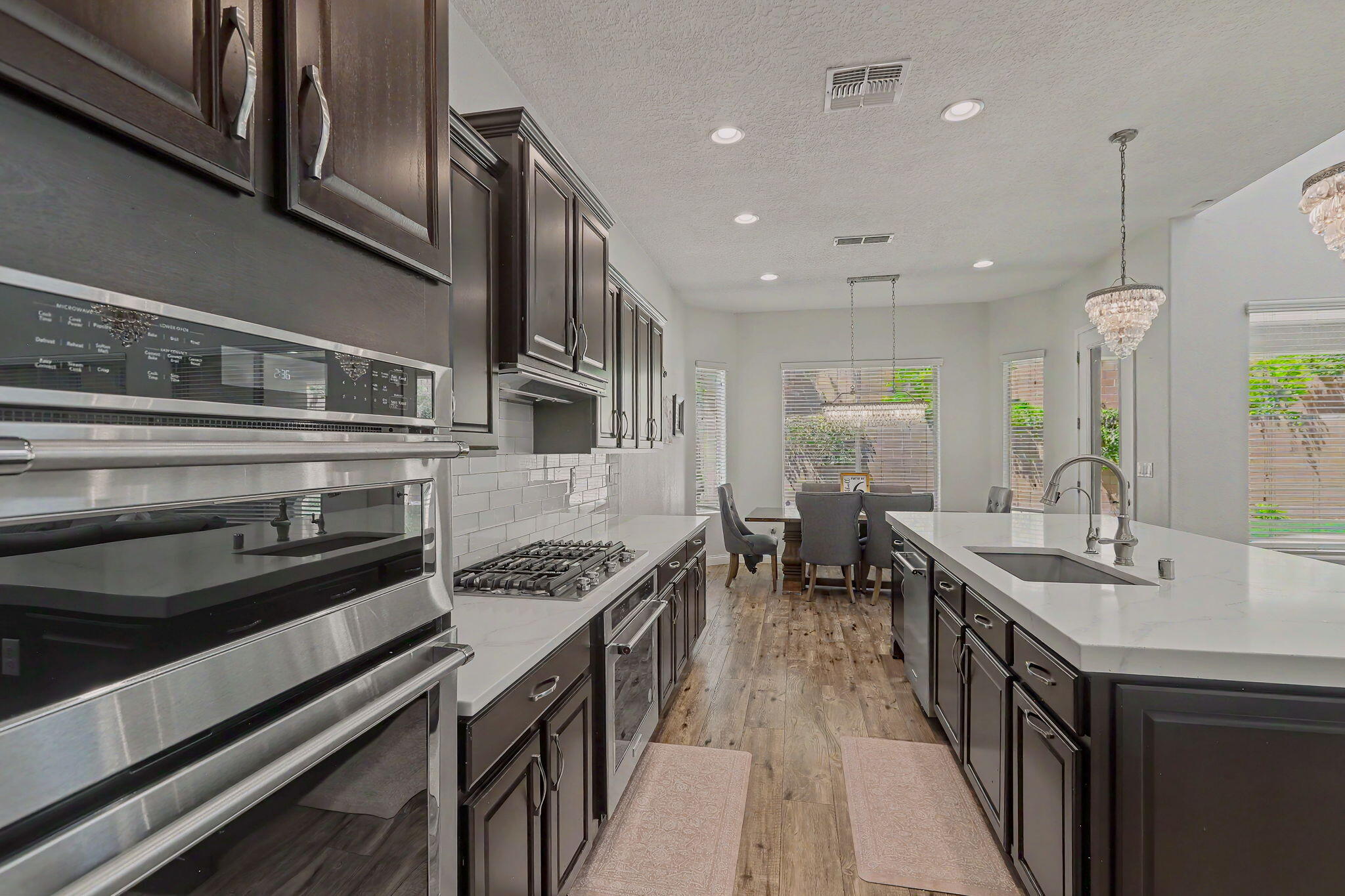 4206 Pico Norte Lane NE