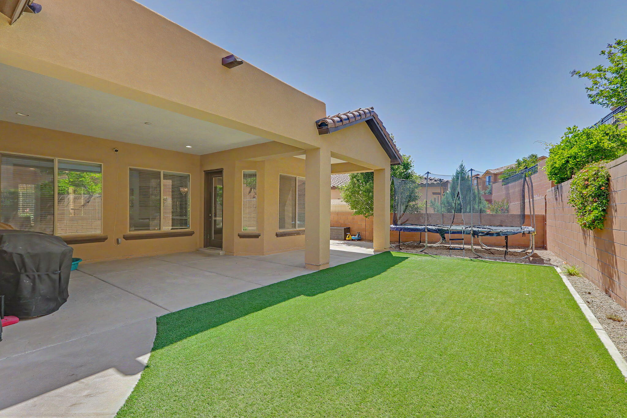 4206 Pico Norte Lane NE