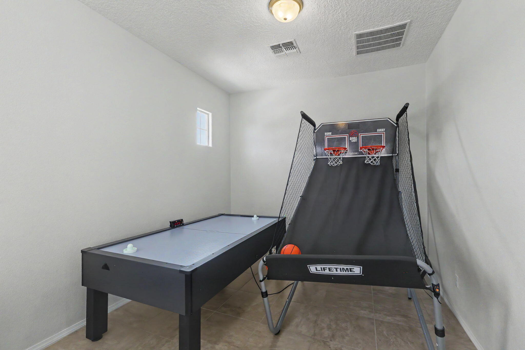 4206 Pico Norte Lane NE