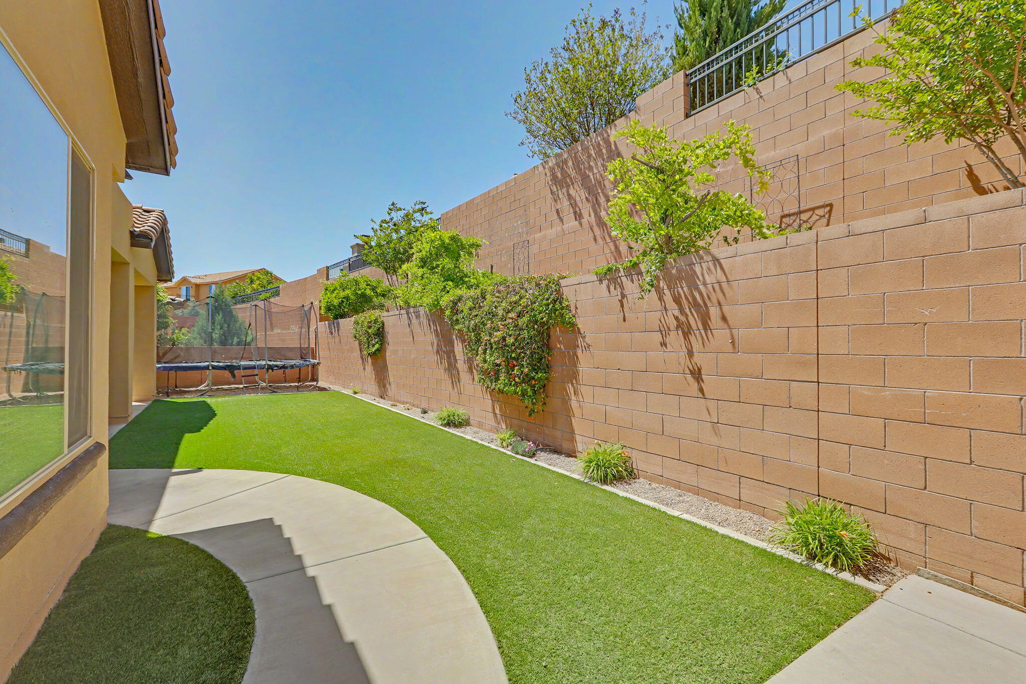 4206 Pico Norte Lane NE