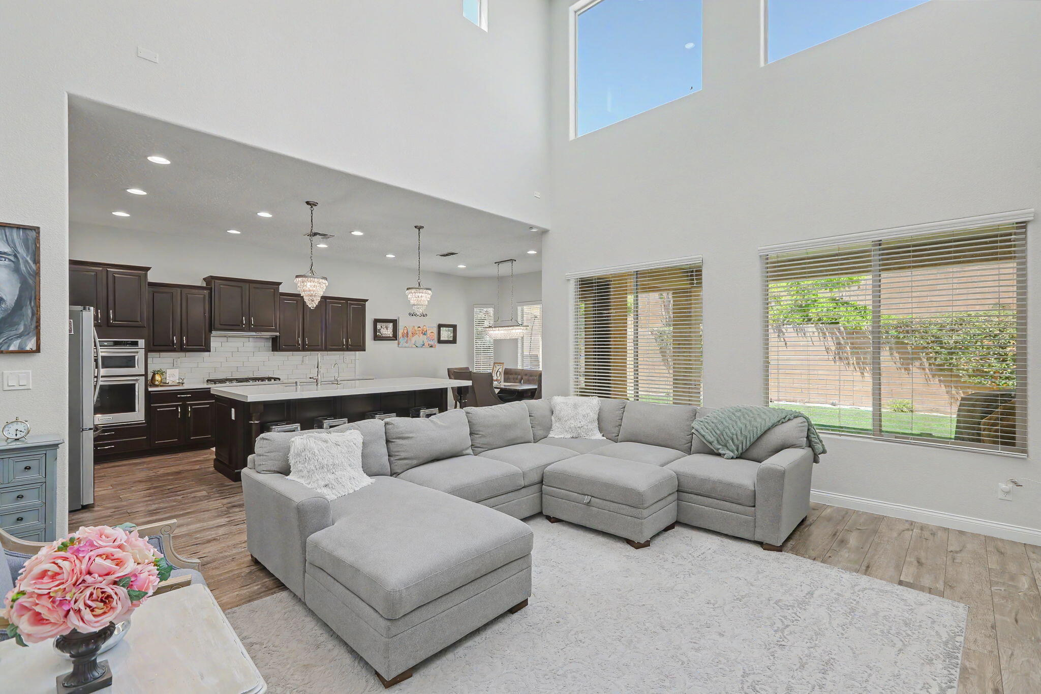 4206 Pico Norte Lane NE