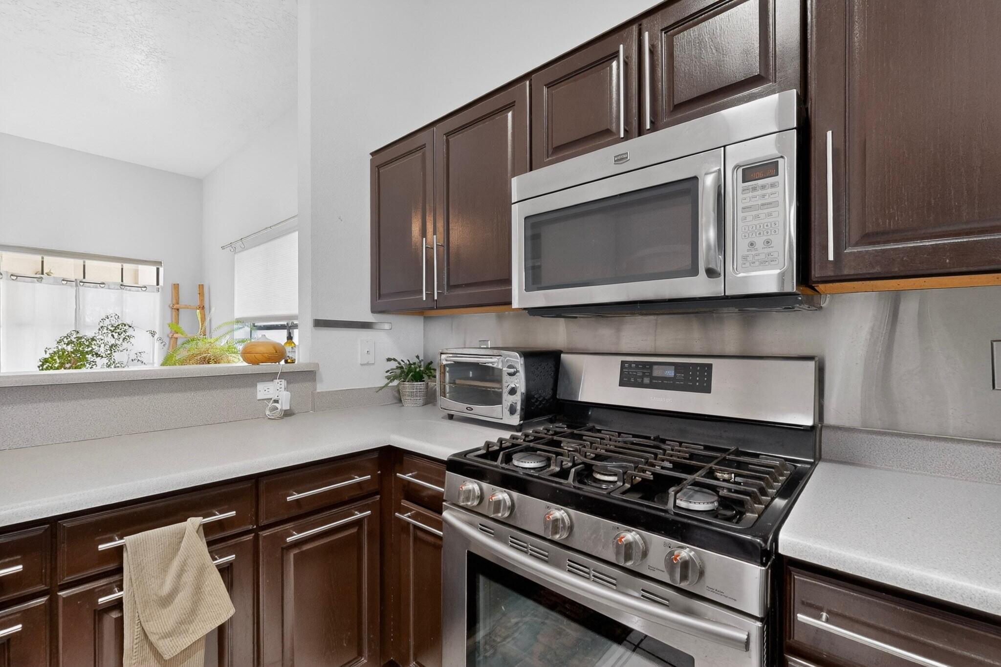 331 Serenity Court SE
