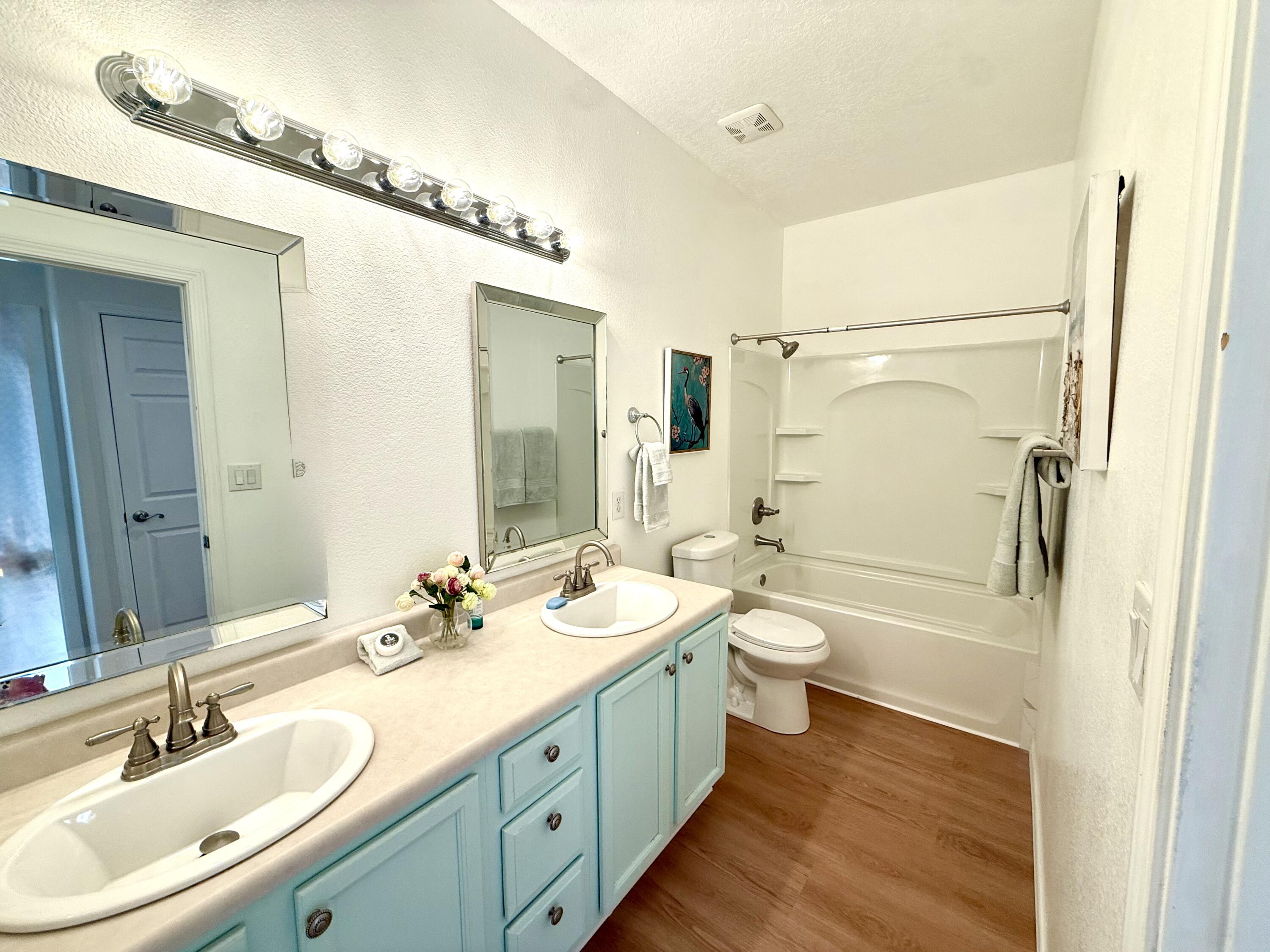 5432 Caballo Court NE
