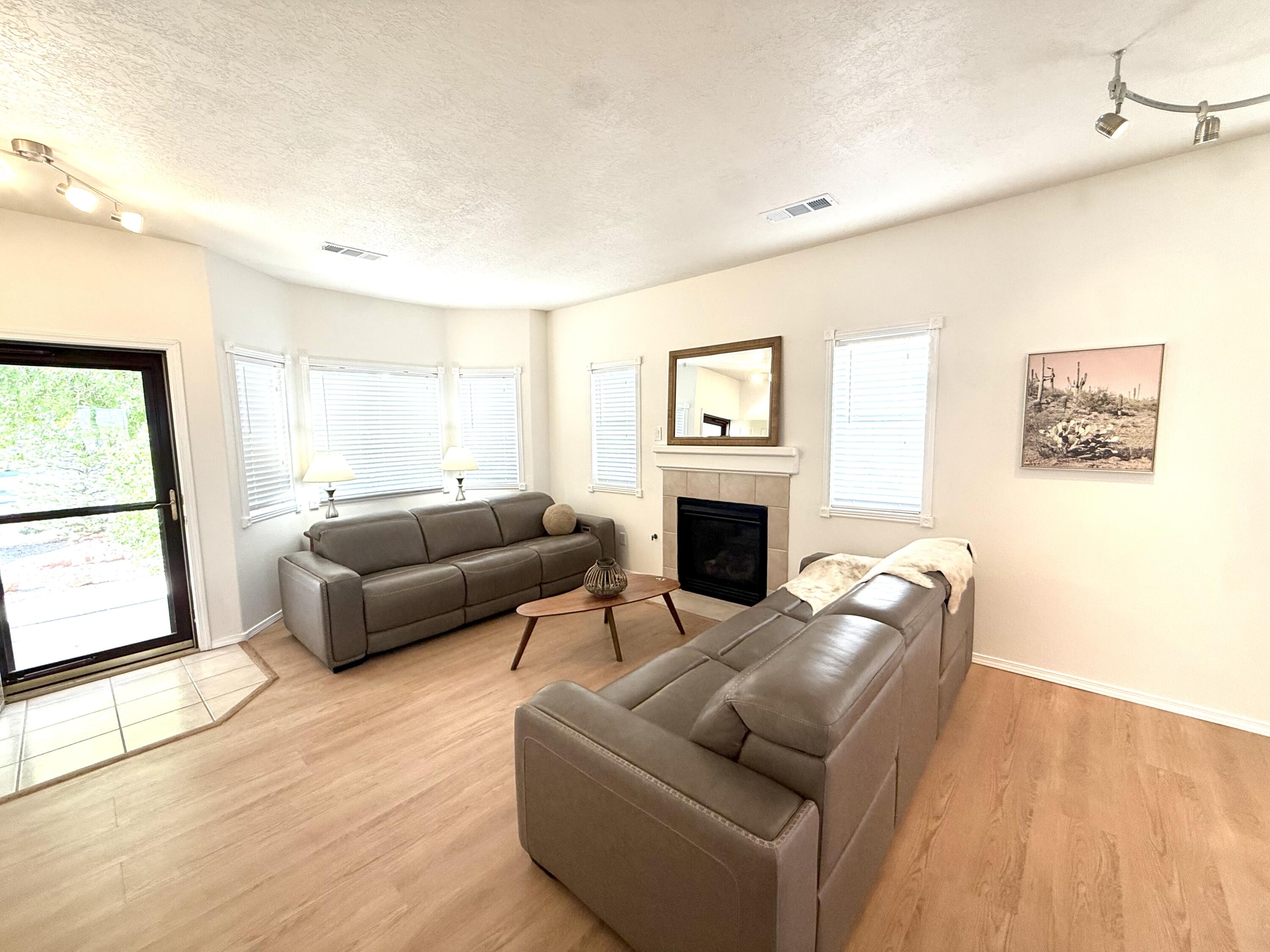 5432 Caballo Court NE