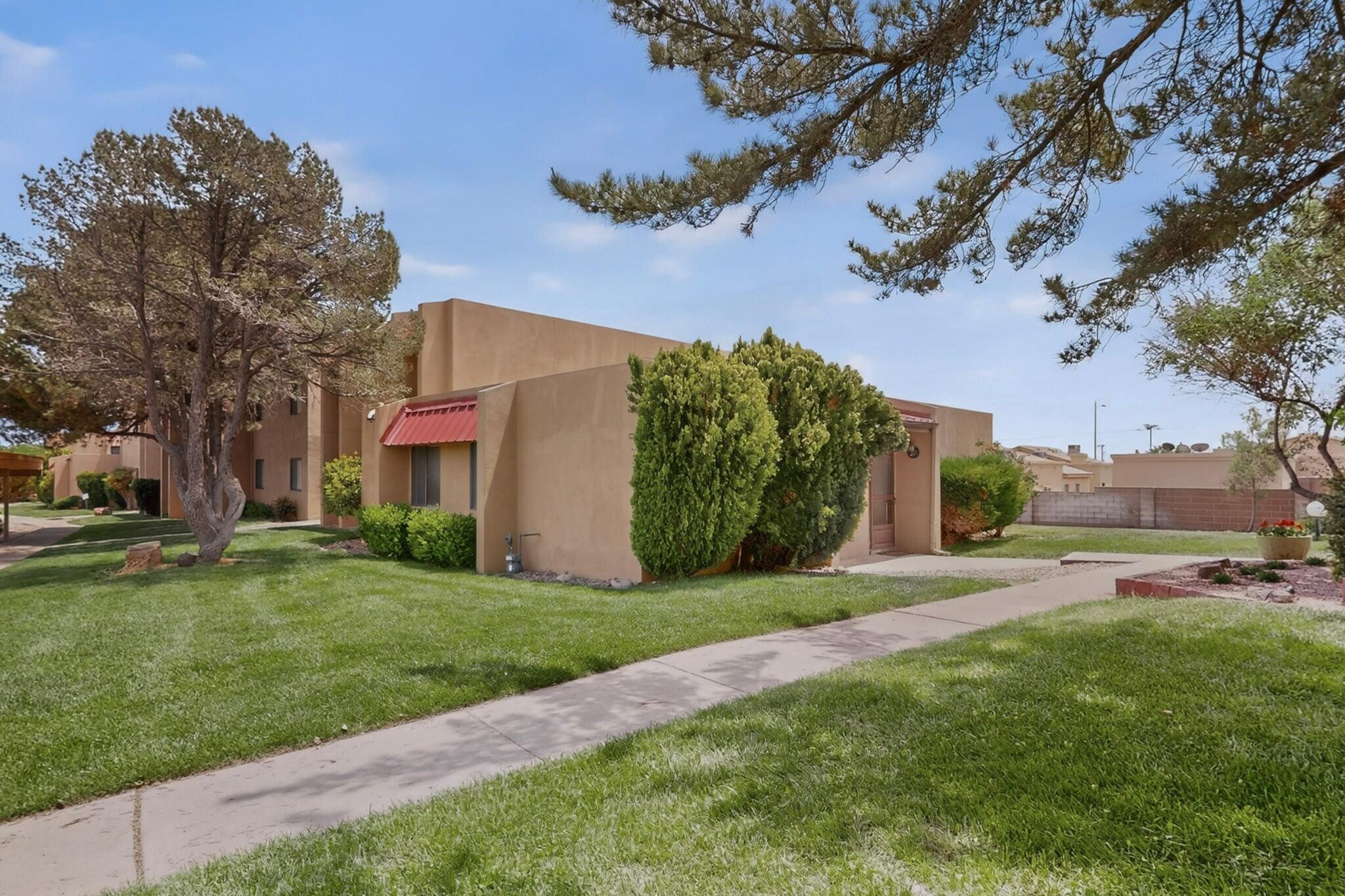 905 Country Club Drive SE APT F