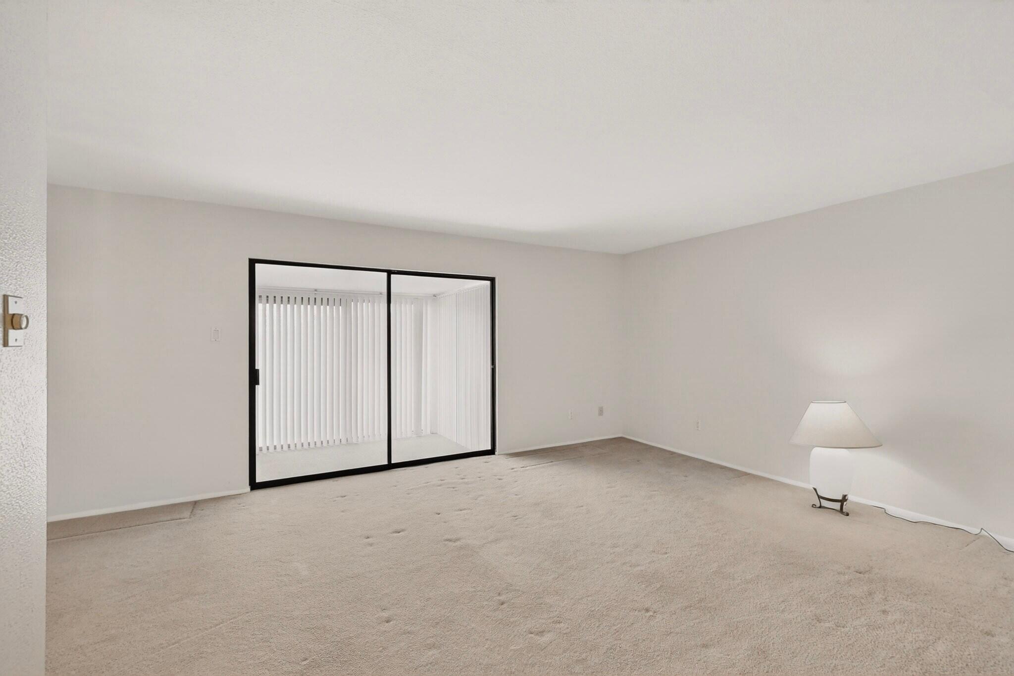 905 Country Club Drive SE APT F