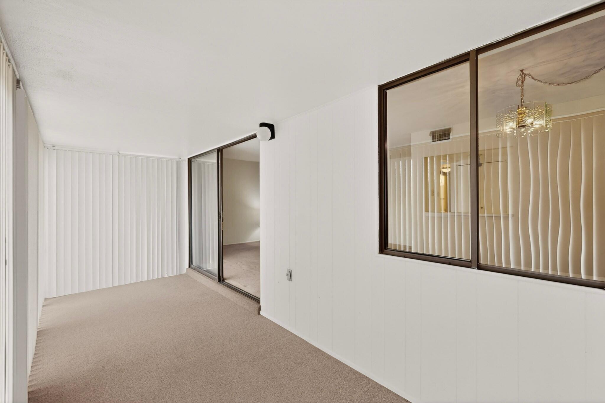 905 Country Club Drive SE APT F