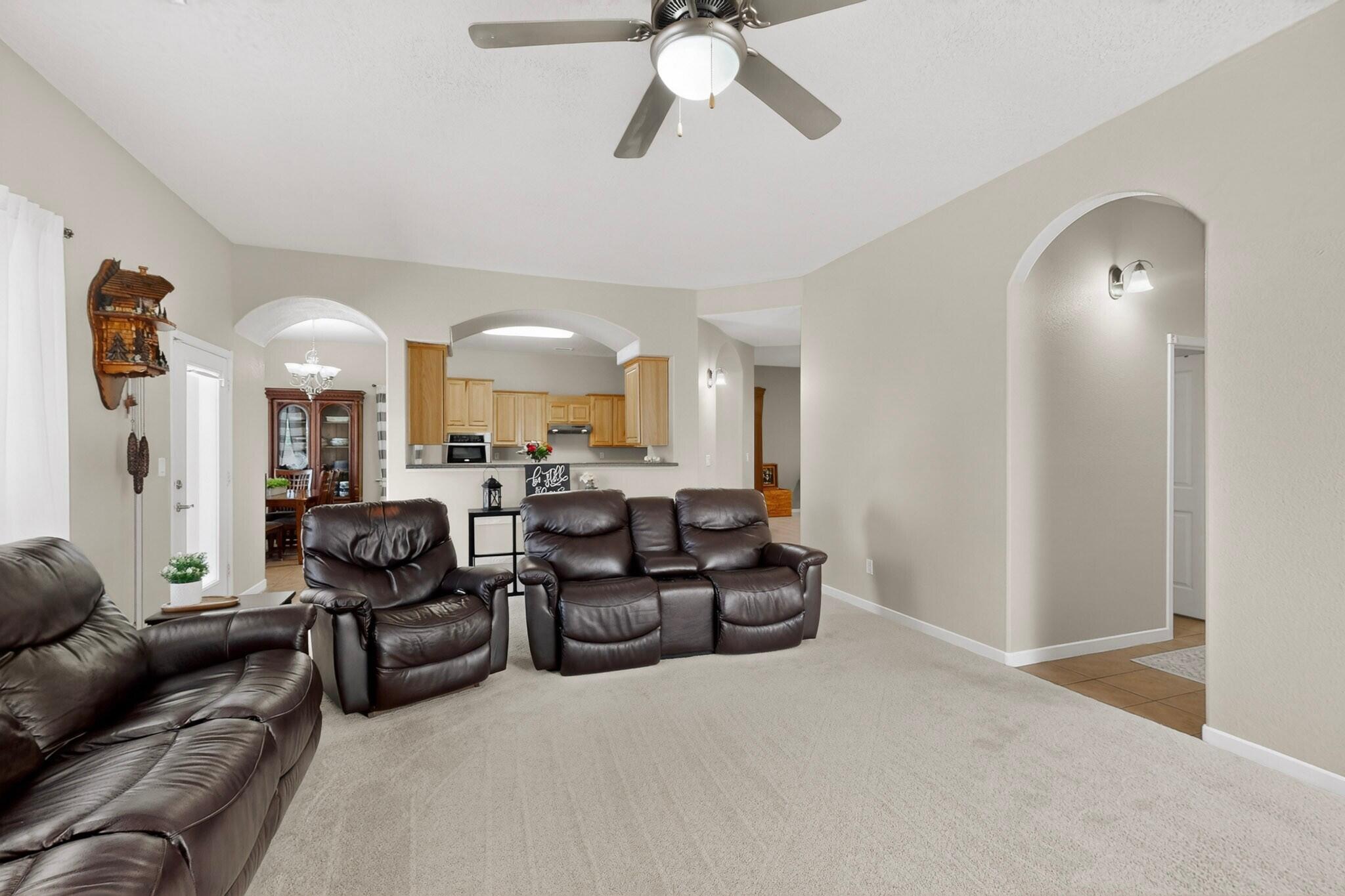 2144 S Ensenada Circle SE
