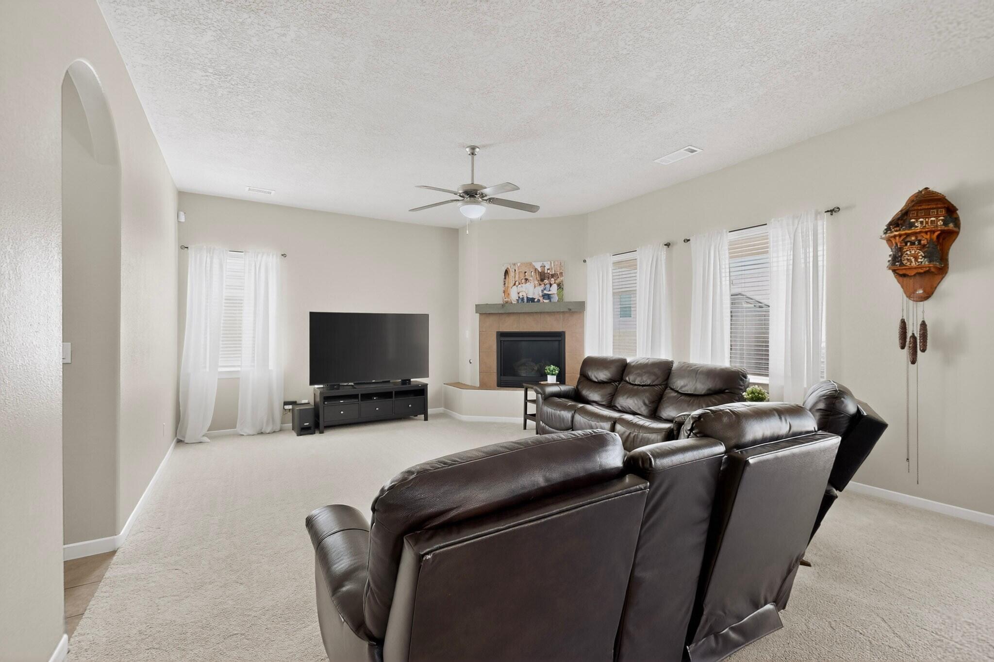 2144 S Ensenada Circle SE