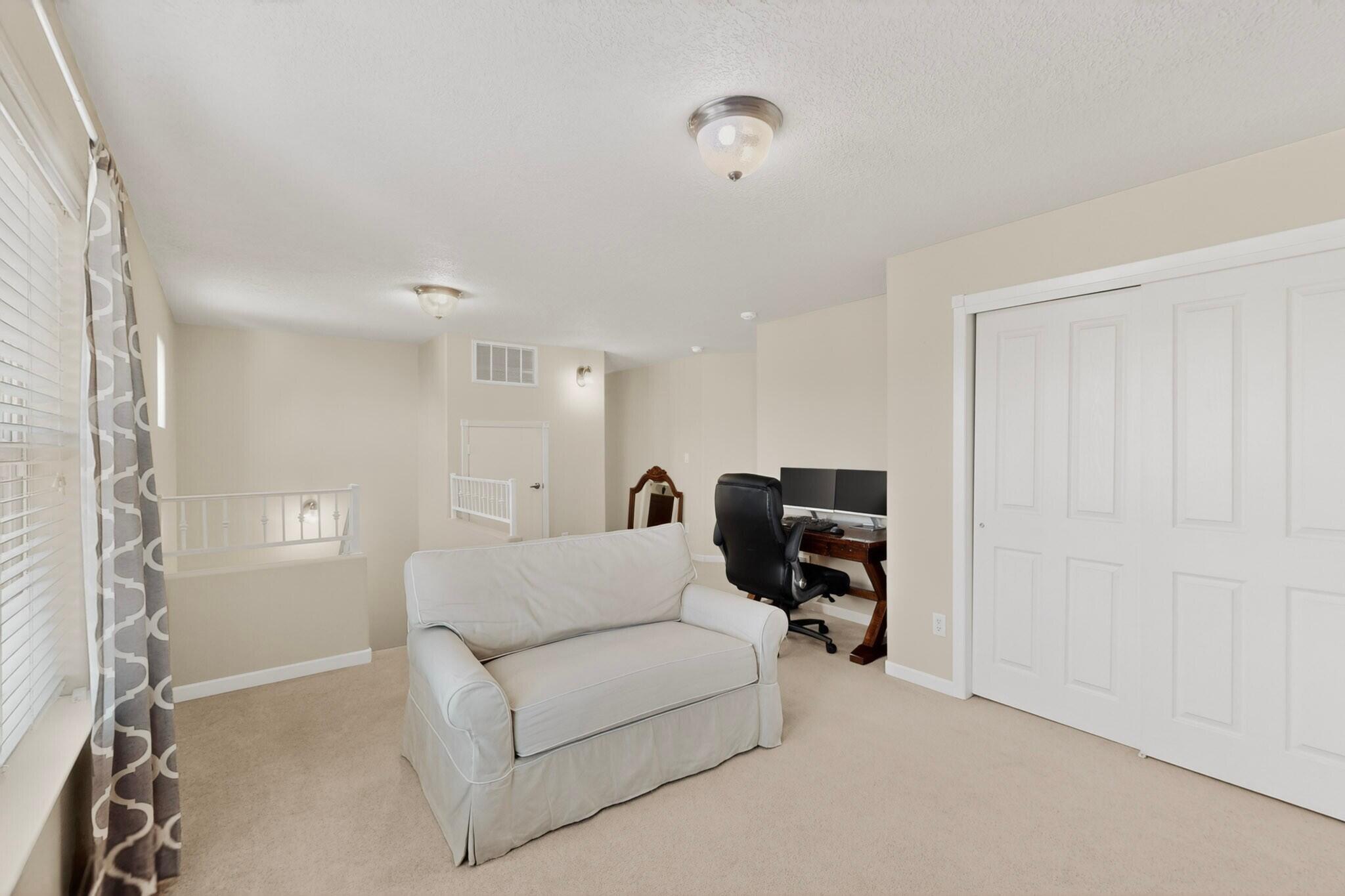 2144 S Ensenada Circle SE