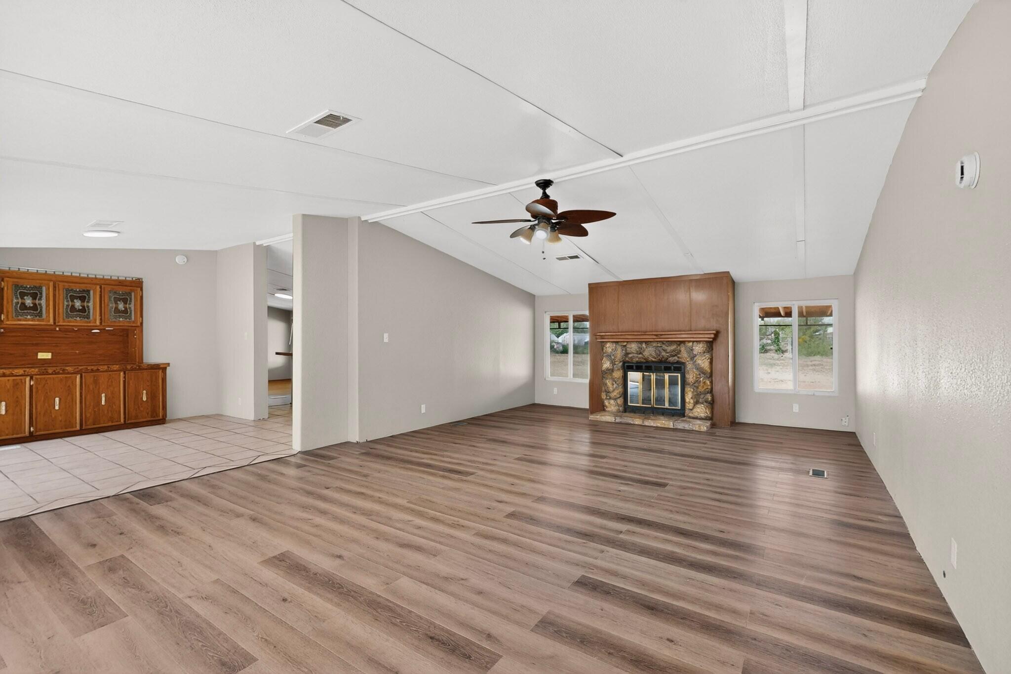 5801 Evans Road SW