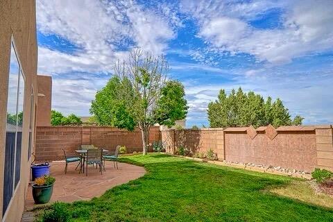 9740 Calle Chamisa NW
