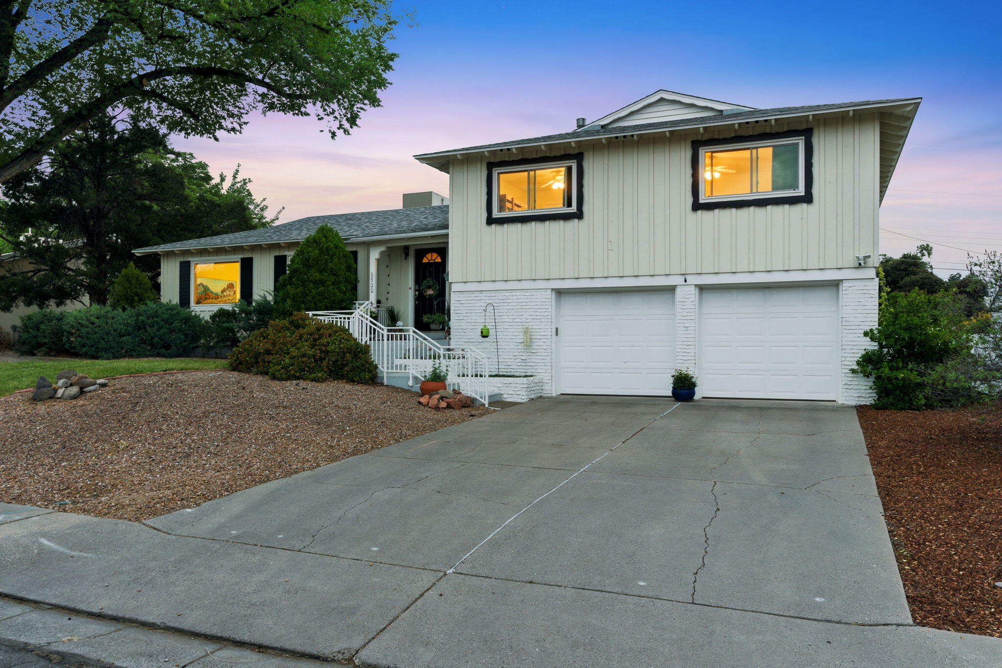 6500 Ponderosa Avenue NE