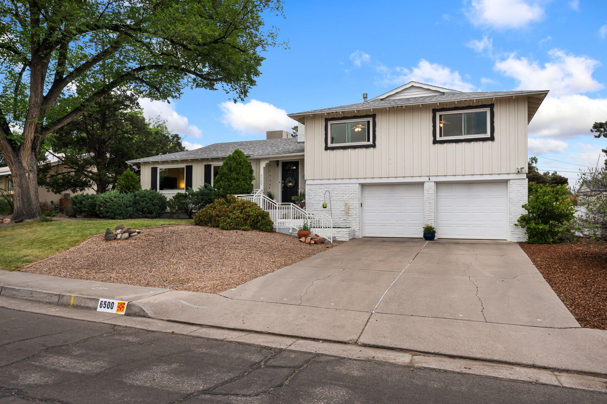 6500 Ponderosa Avenue NE