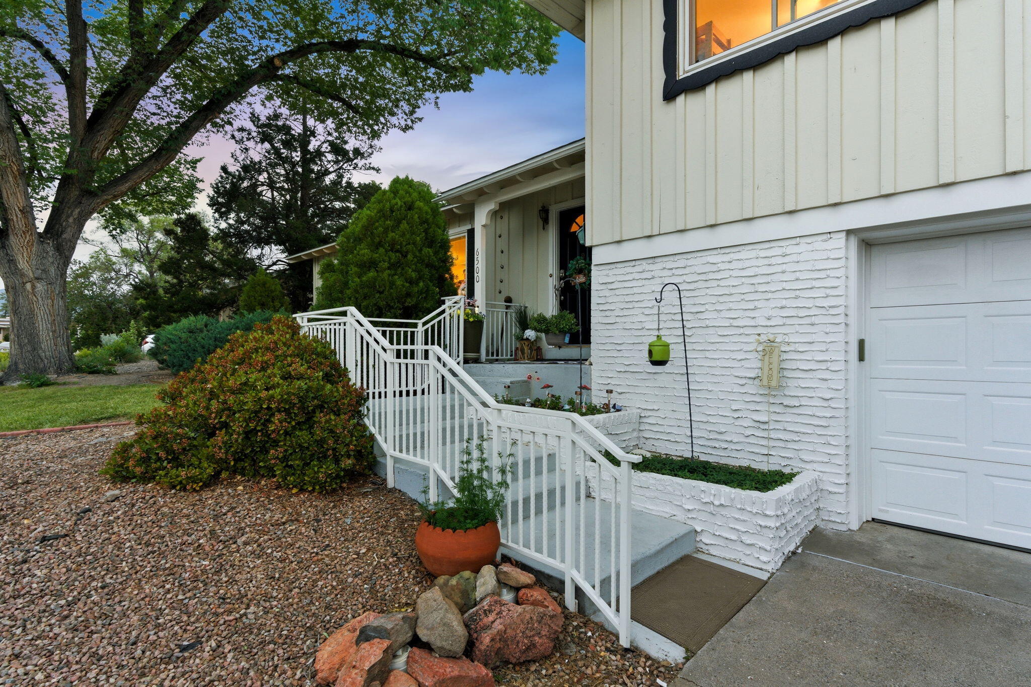 6500 Ponderosa Avenue NE