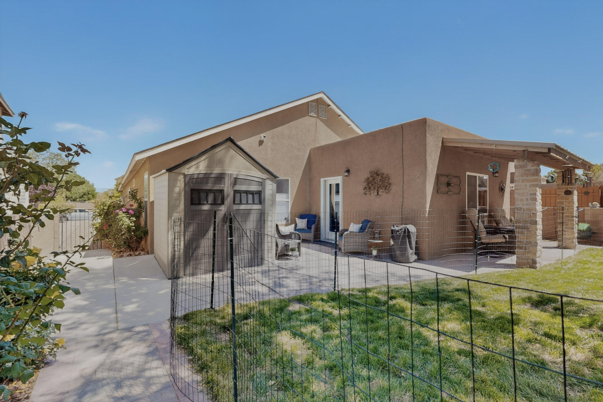10905 Desert Dreamer Street NW