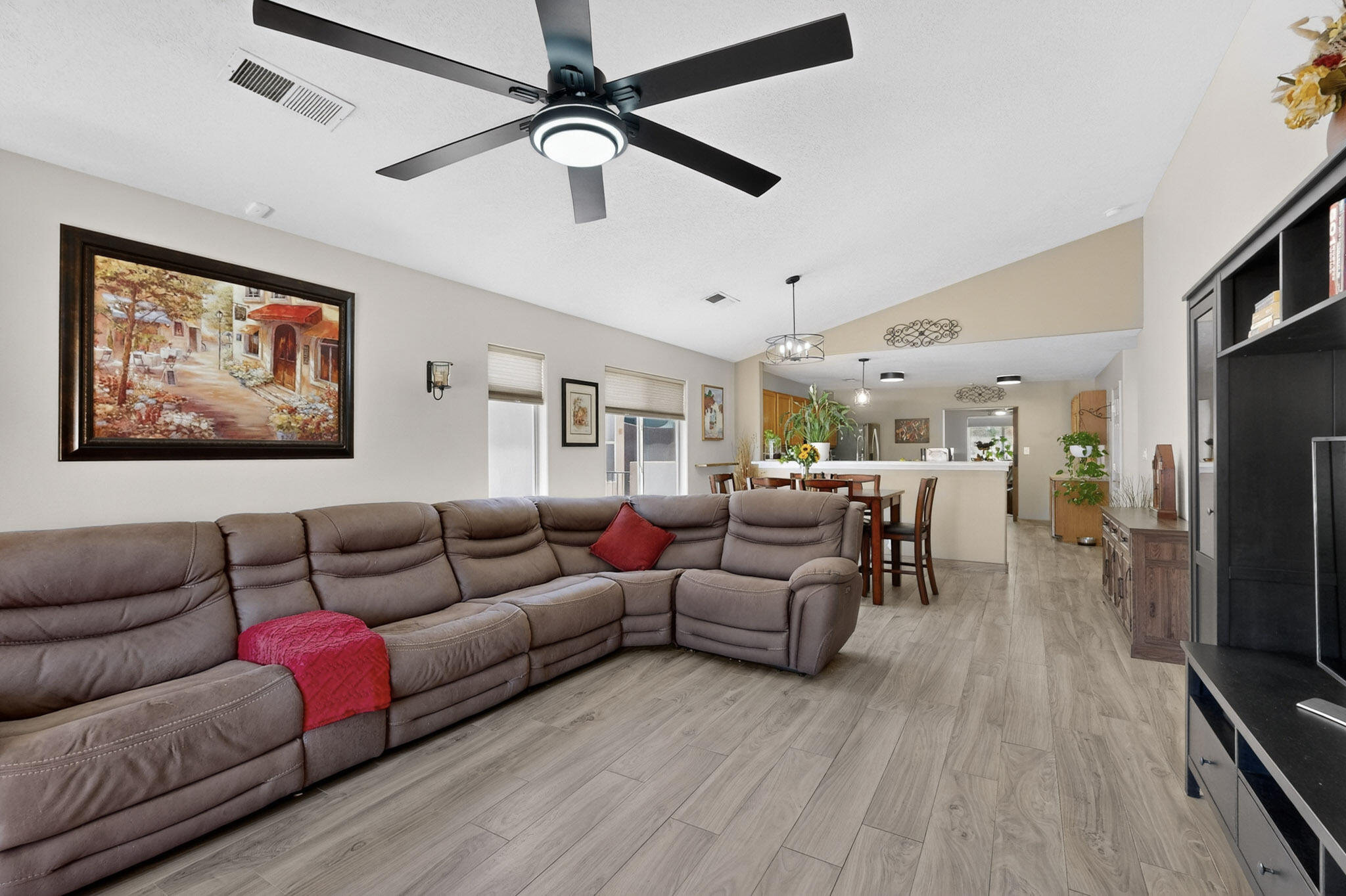 10905 Desert Dreamer Street NW