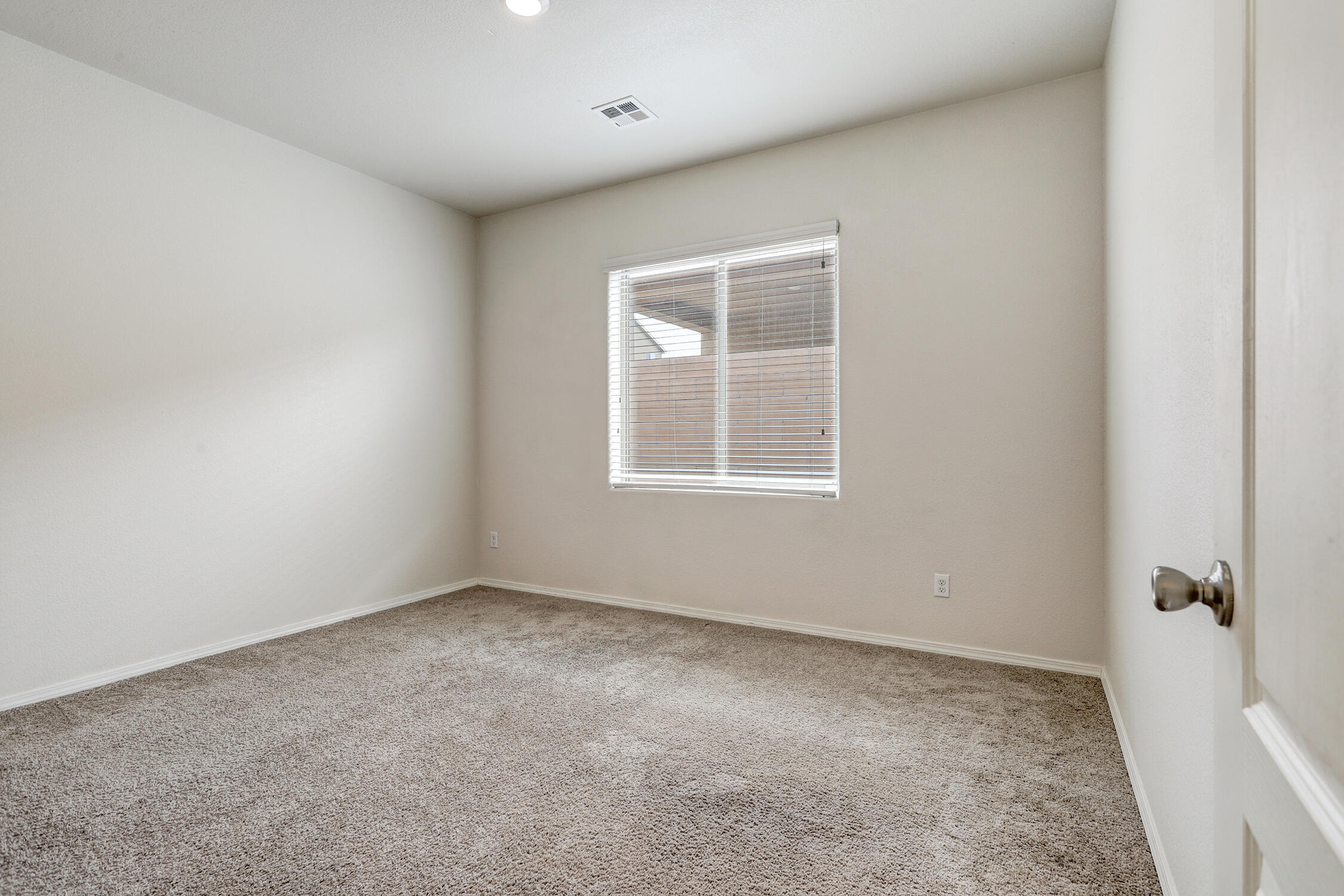 3643 Timberline Road NE