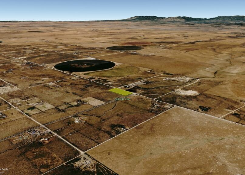 Willow Lake (S11 T7N R8E L16) Road