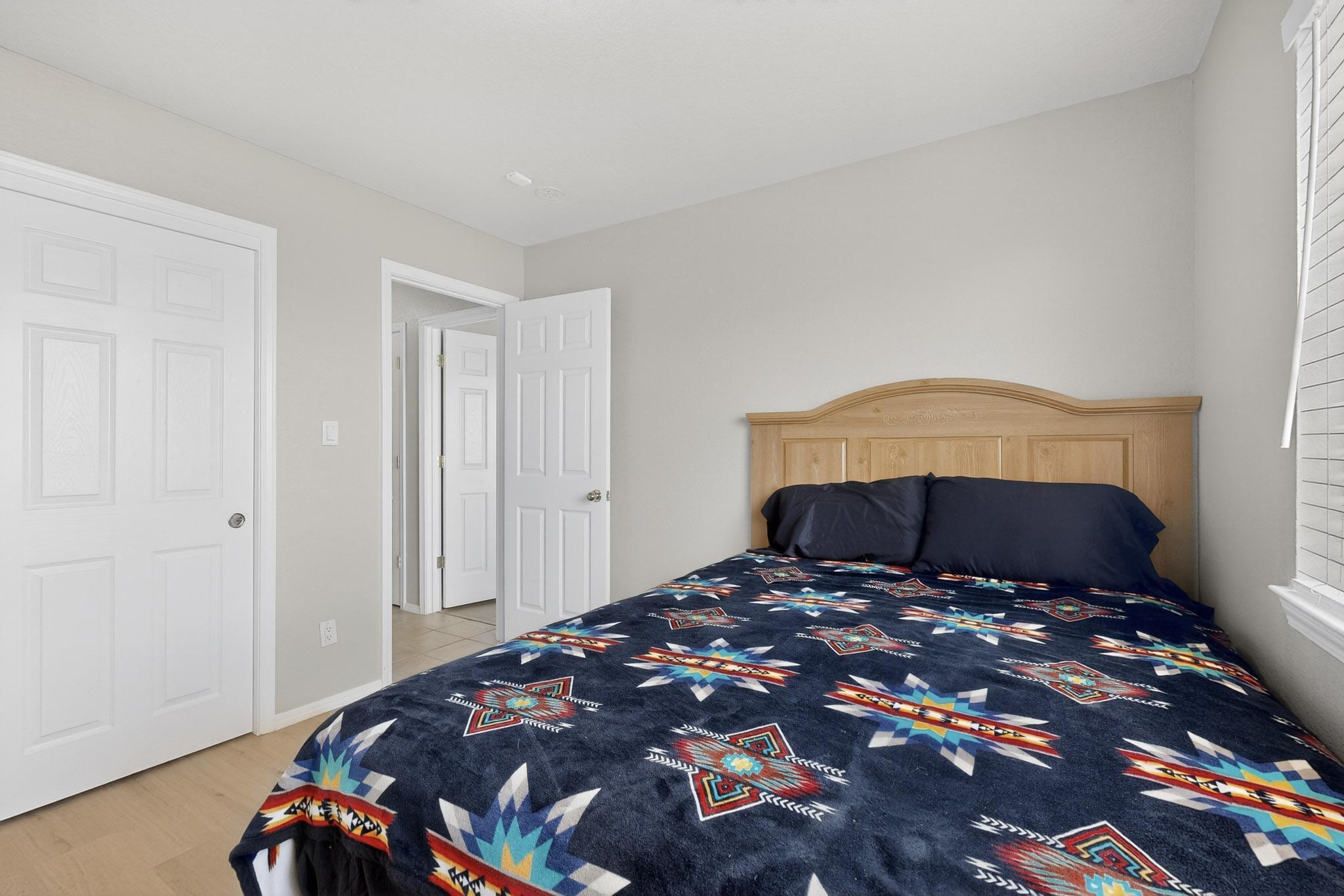 5401 Kokopelli Court NW