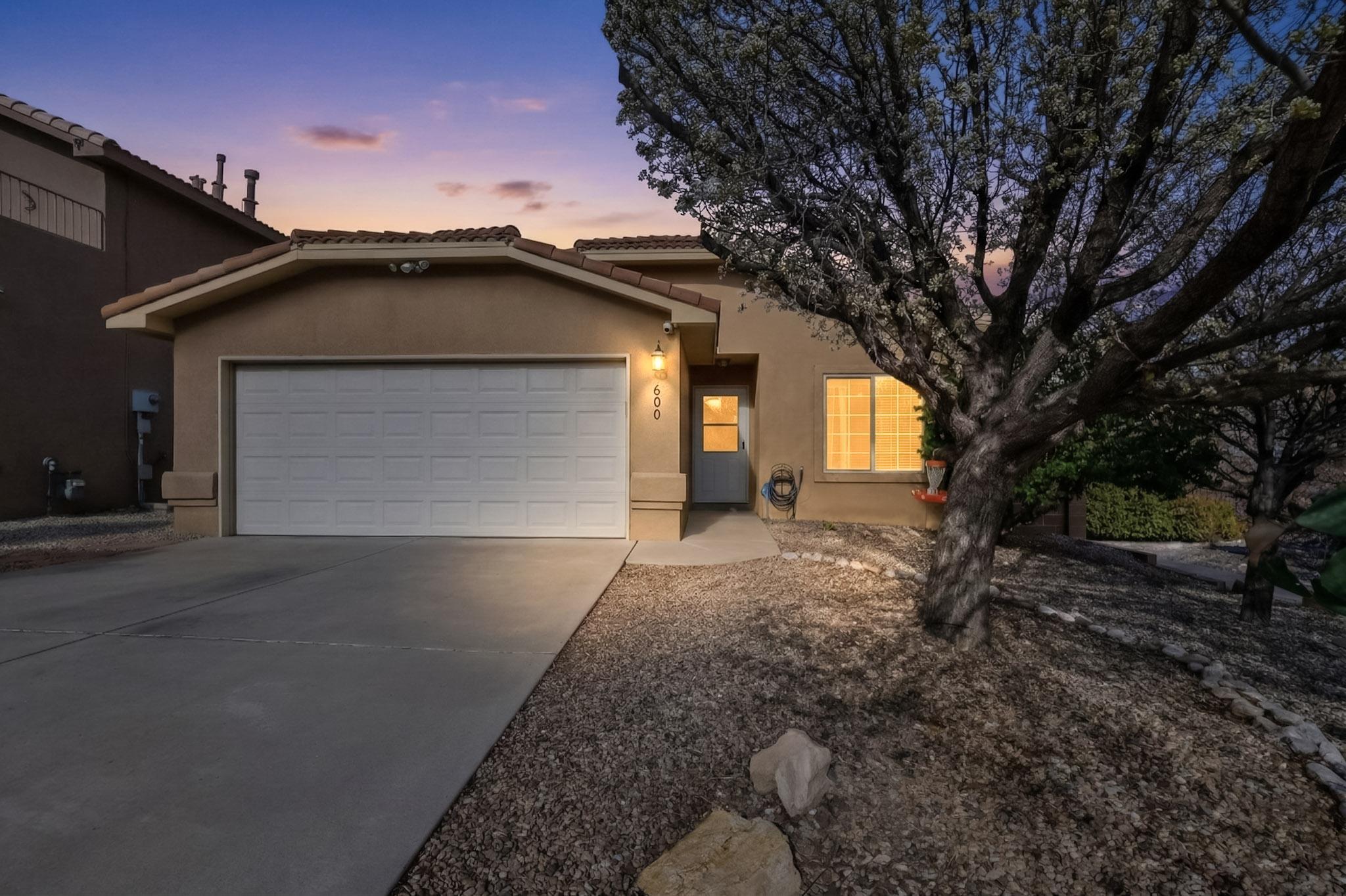 5401 Kokopelli Court NW