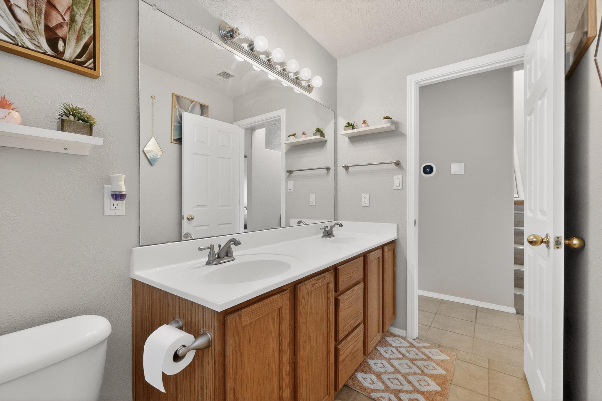 5401 Kokopelli Court NW