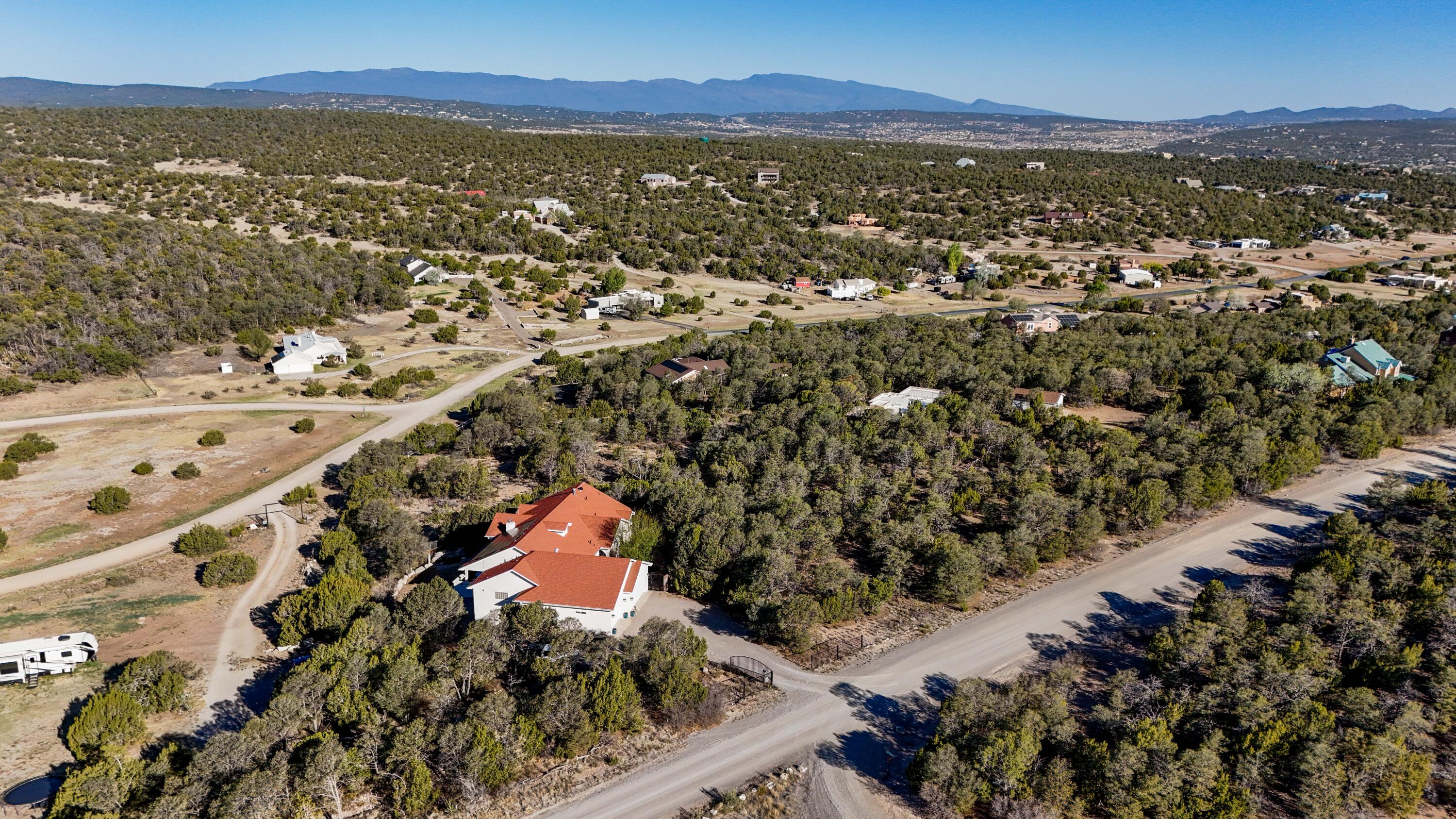 82 Camino Cerritos