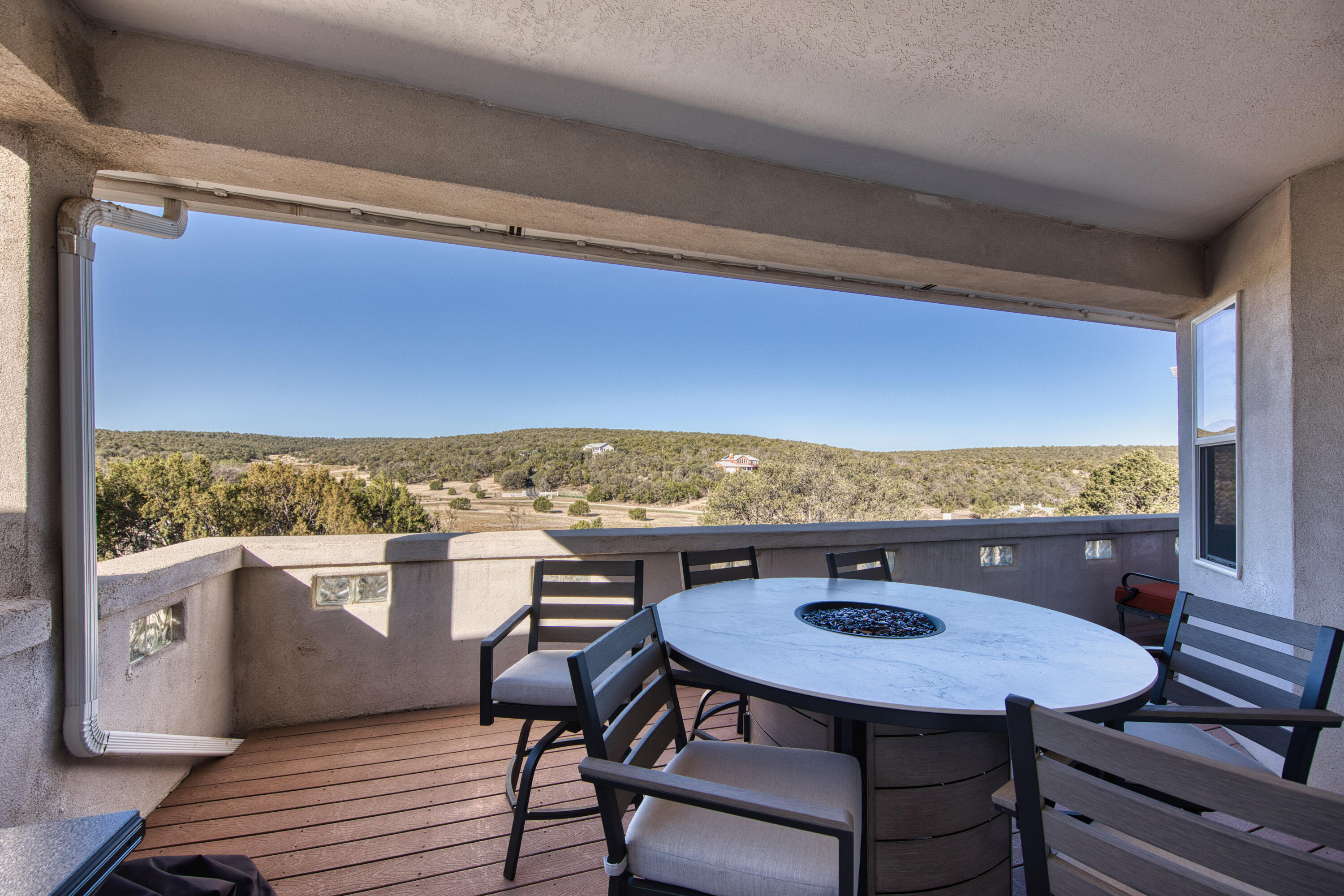 82 Camino Cerritos