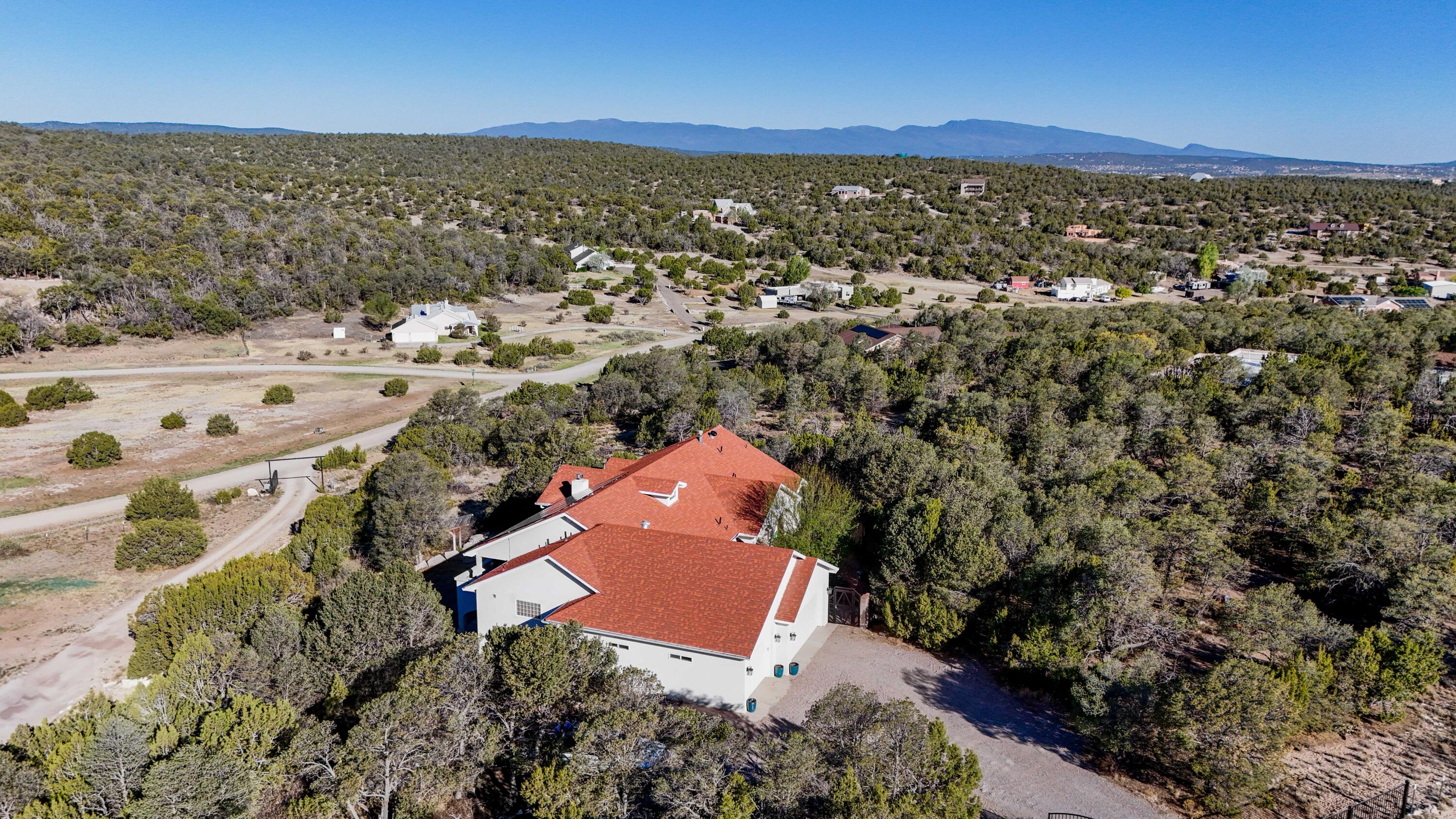 82 Camino Cerritos
