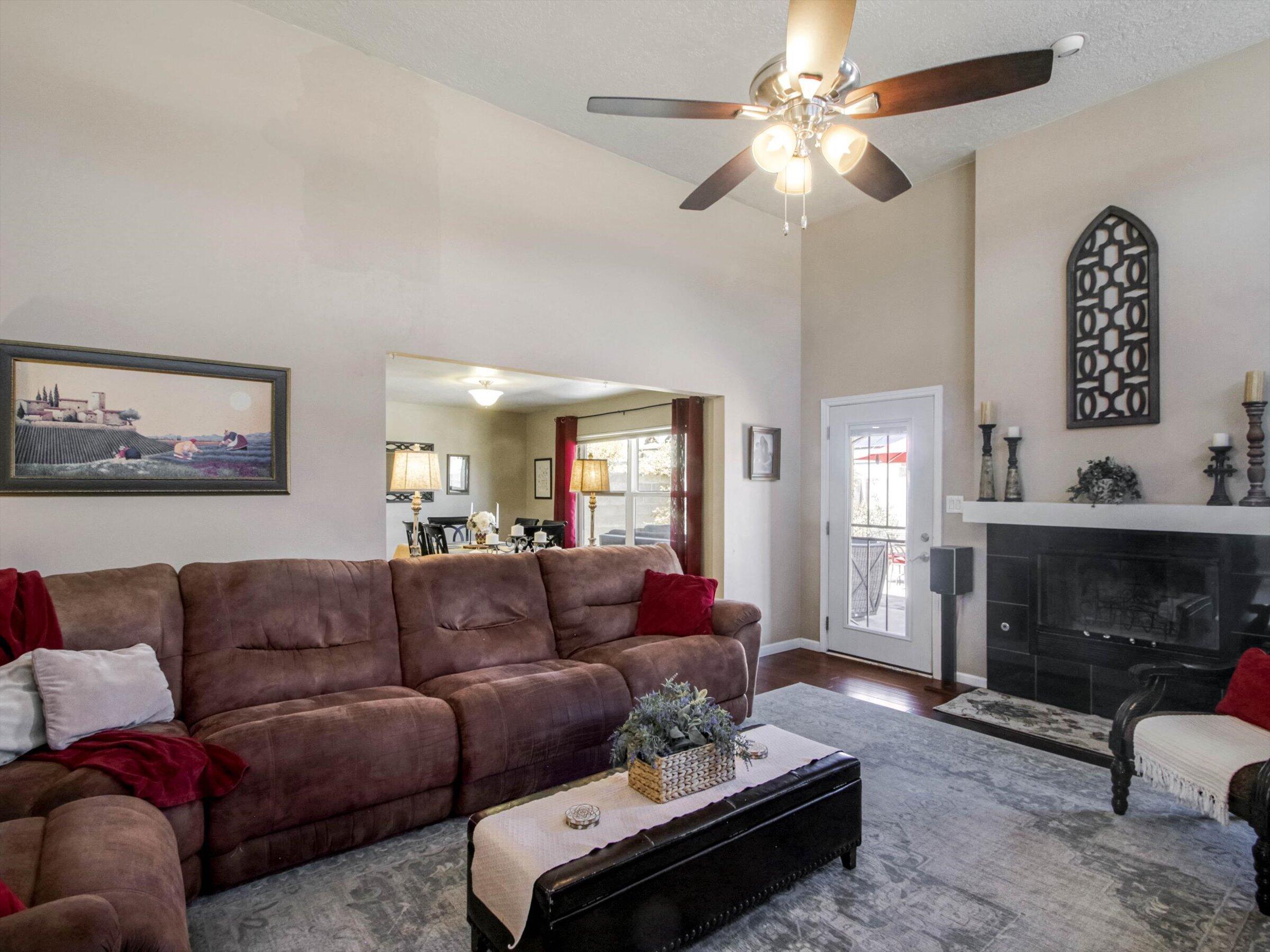 5115 Vicksburg Drive NW