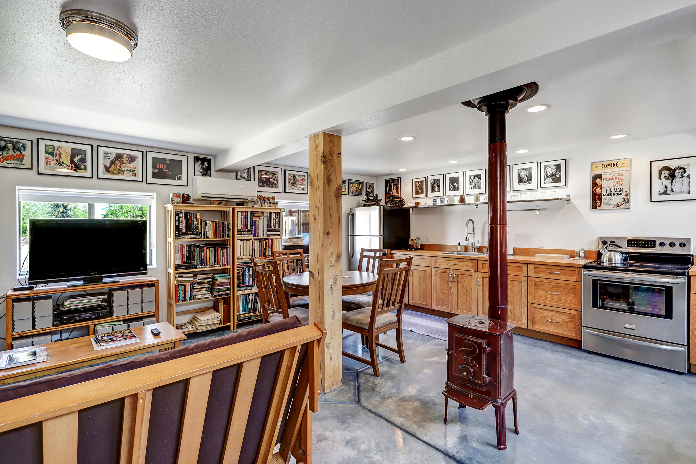 518 Hermosa Drive SE