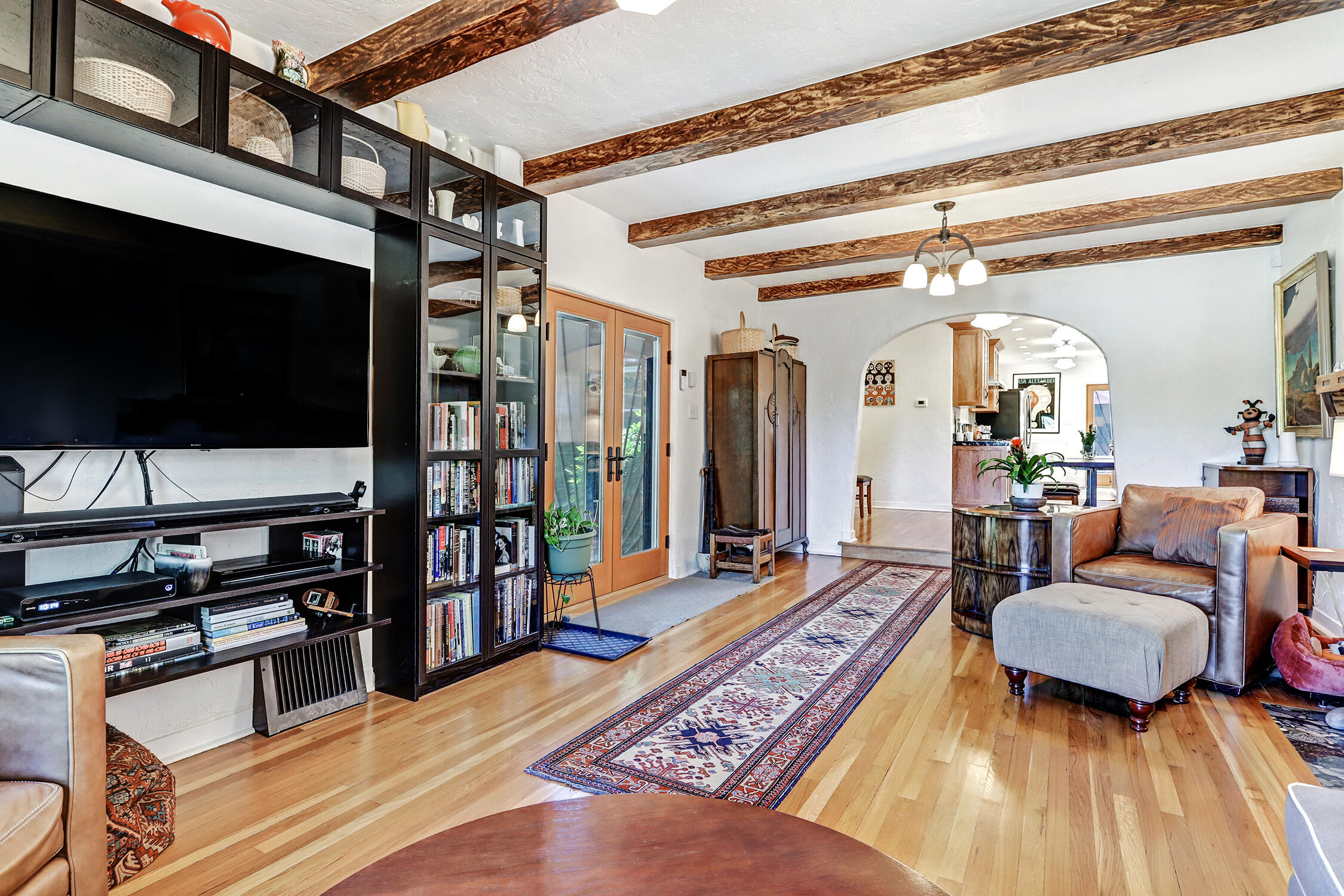518 Hermosa Drive SE