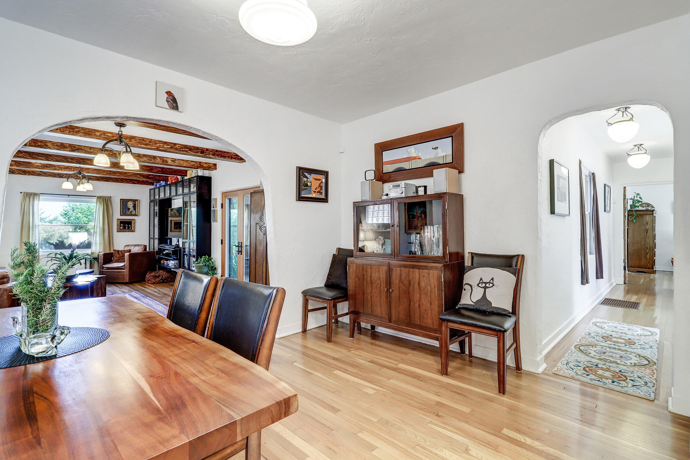 518 Hermosa Drive SE